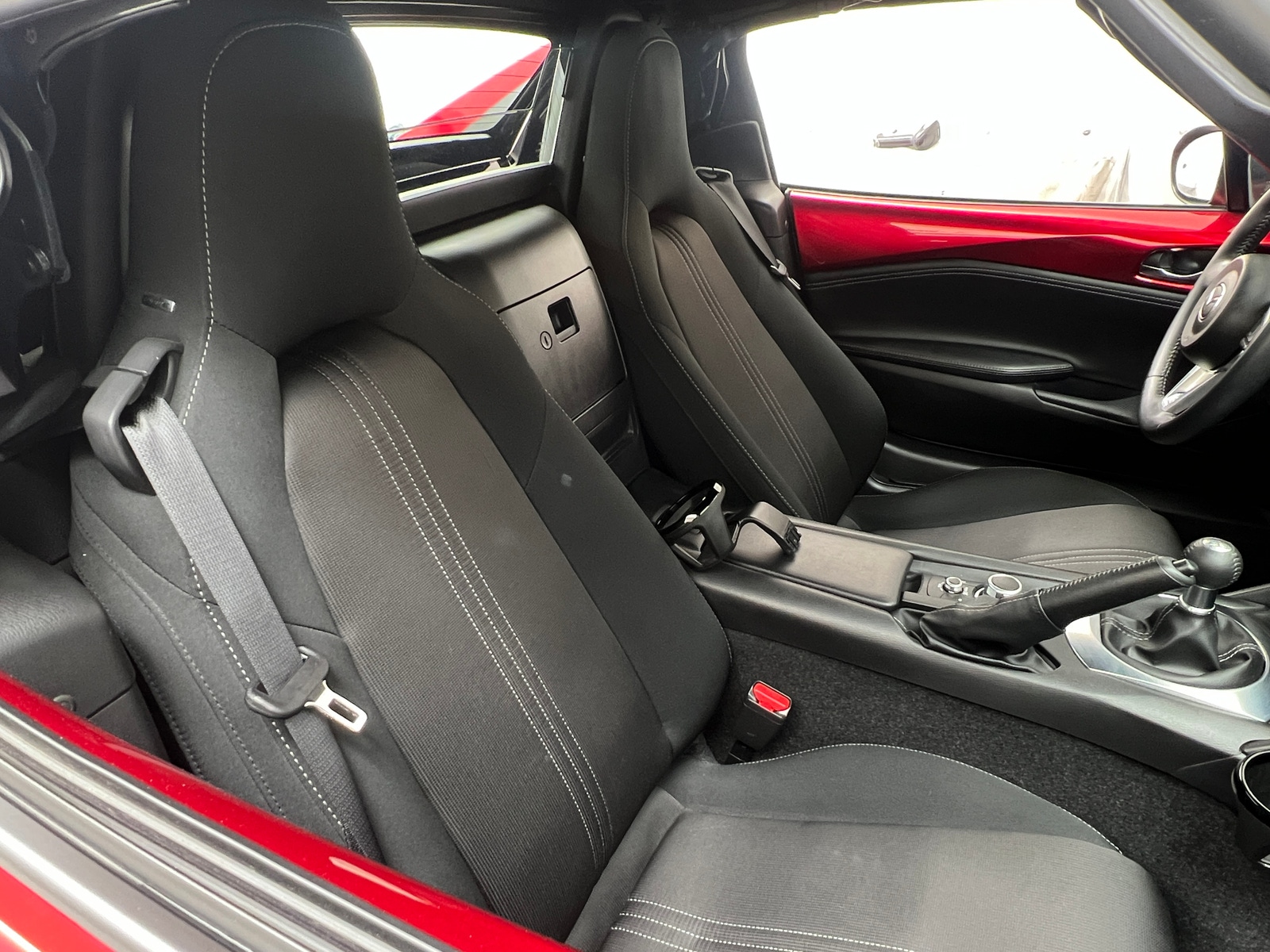 Thumbnail: 2021 Mazda MX-5 Miata - 2