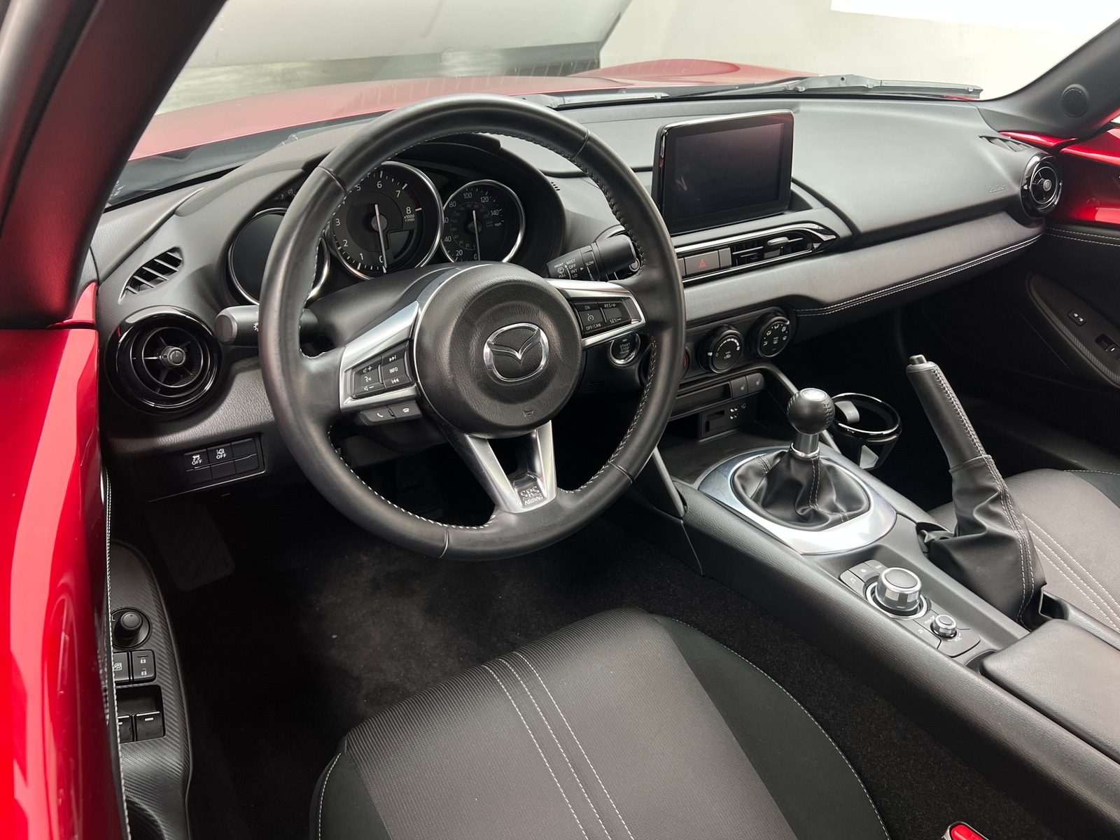 Thumbnail: 2021 Mazda MX-5 Miata - 3