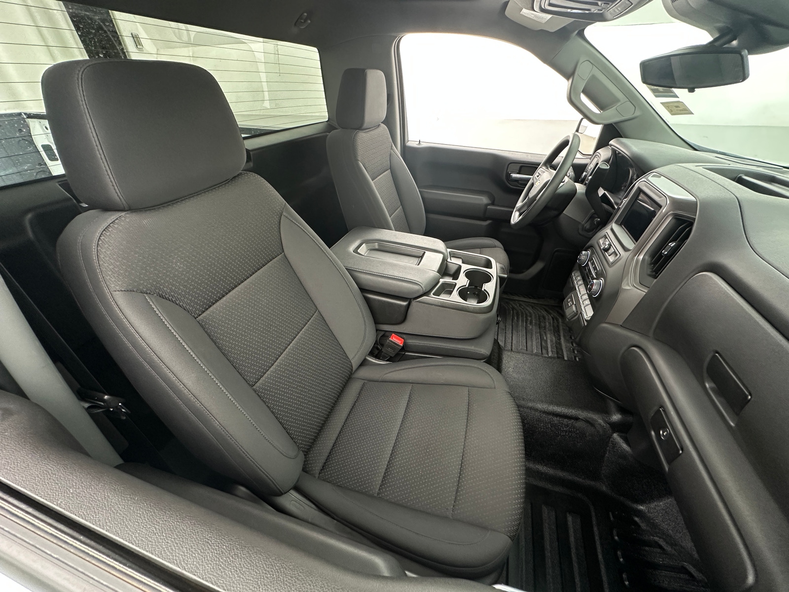 Thumbnail: 2024 Chevrolet Silverado 1500 - 2