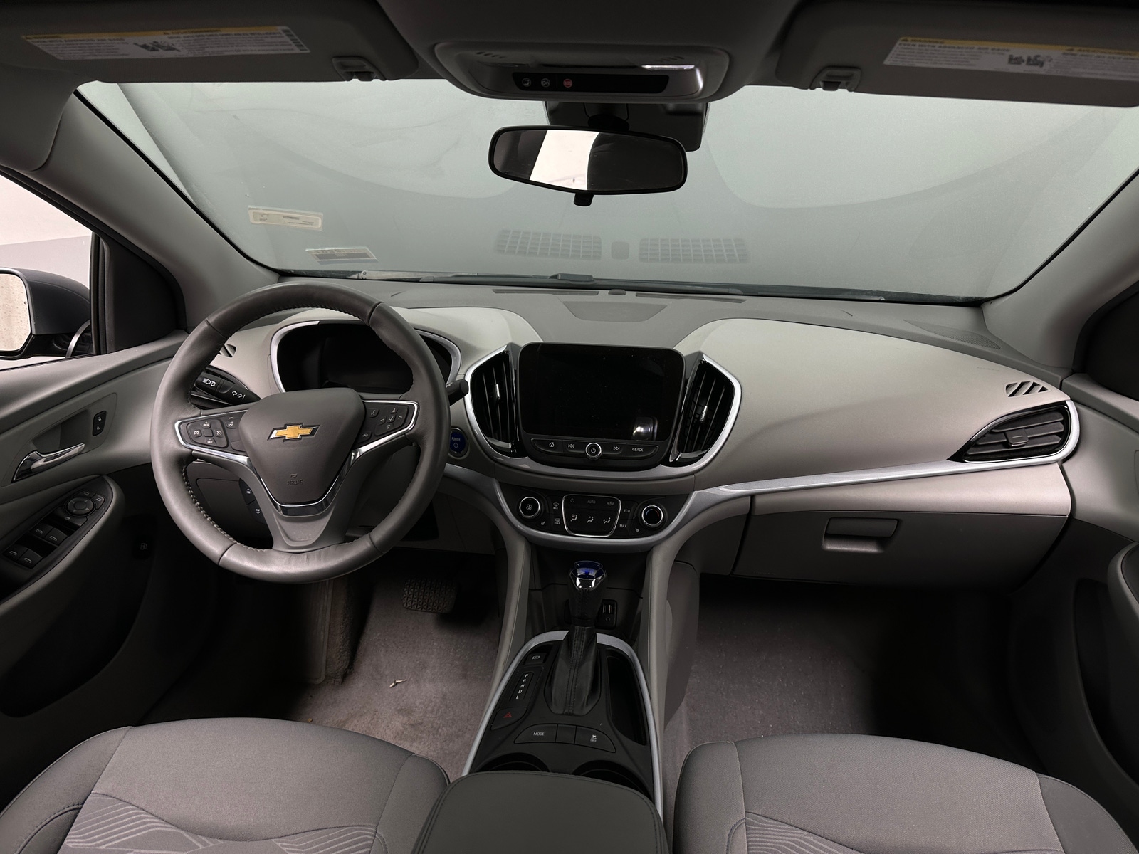Thumbnail: 2019 Chevrolet Volt - 3