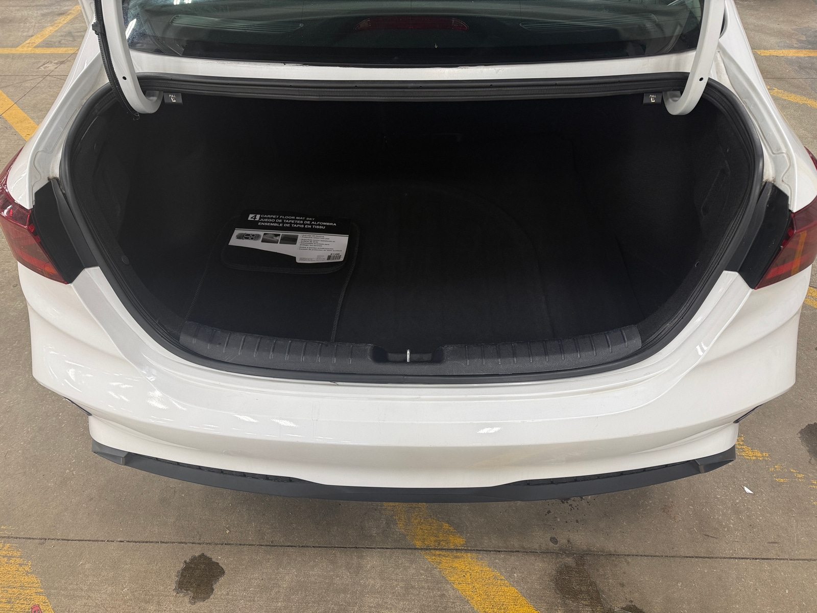 Thumbnail: 2024 Kia Forte - 7