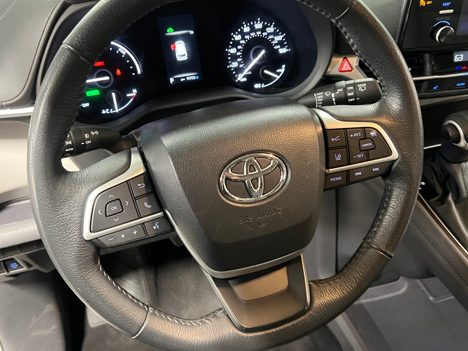 Thumbnail: 2024 Toyota Sienna - 4