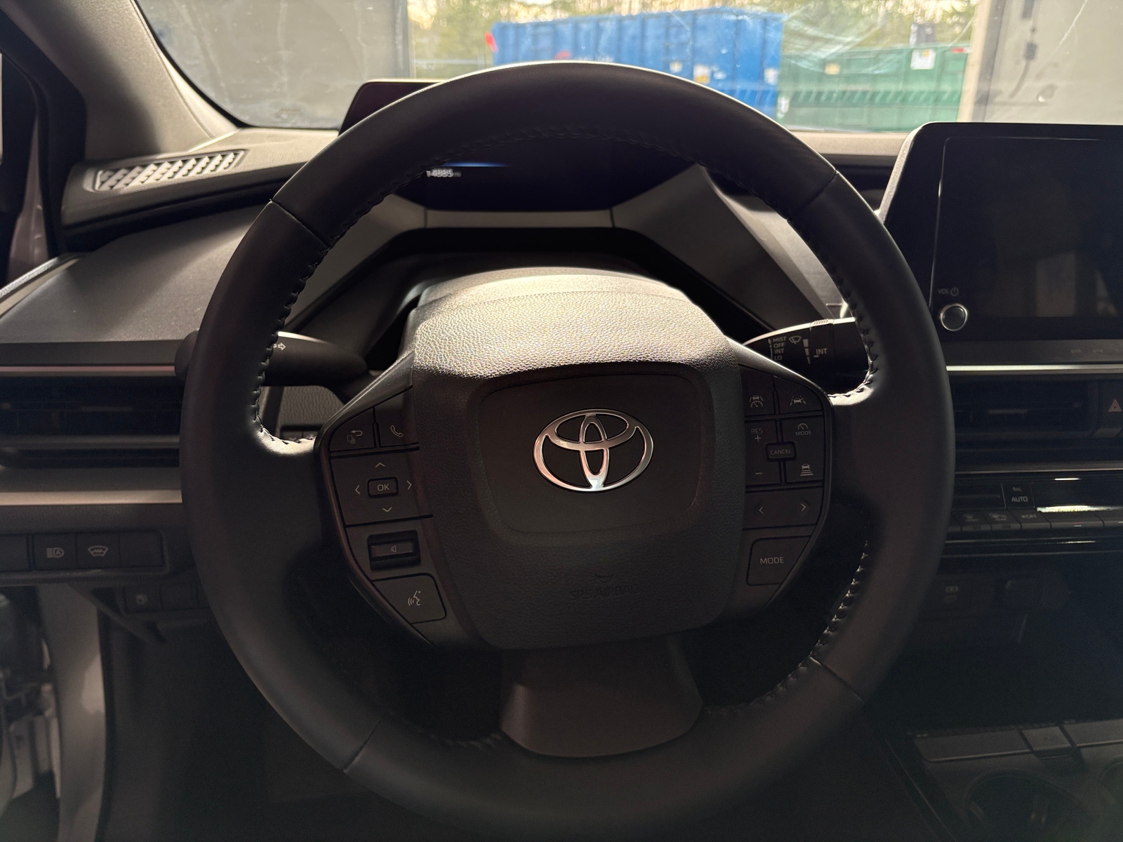 Thumbnail: 2025 Toyota Prius - 5