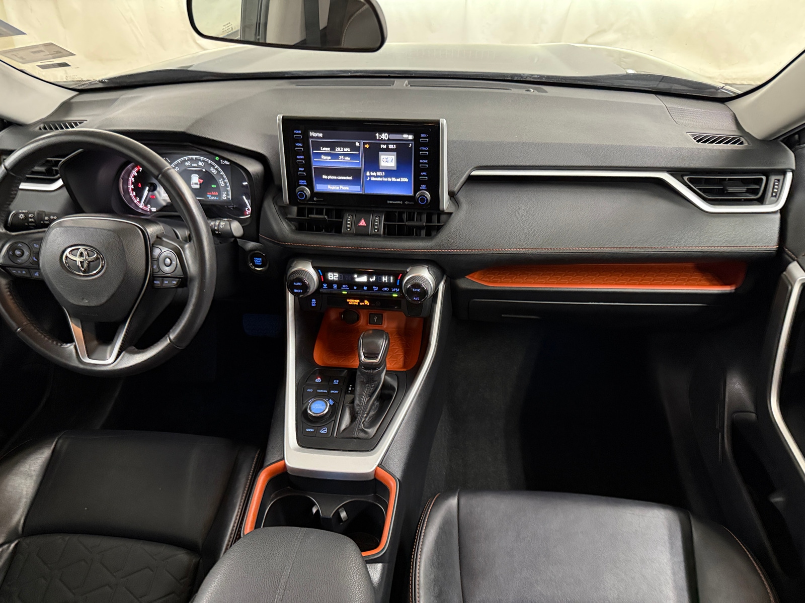 Thumbnail: 2020 Toyota RAV4 - 2