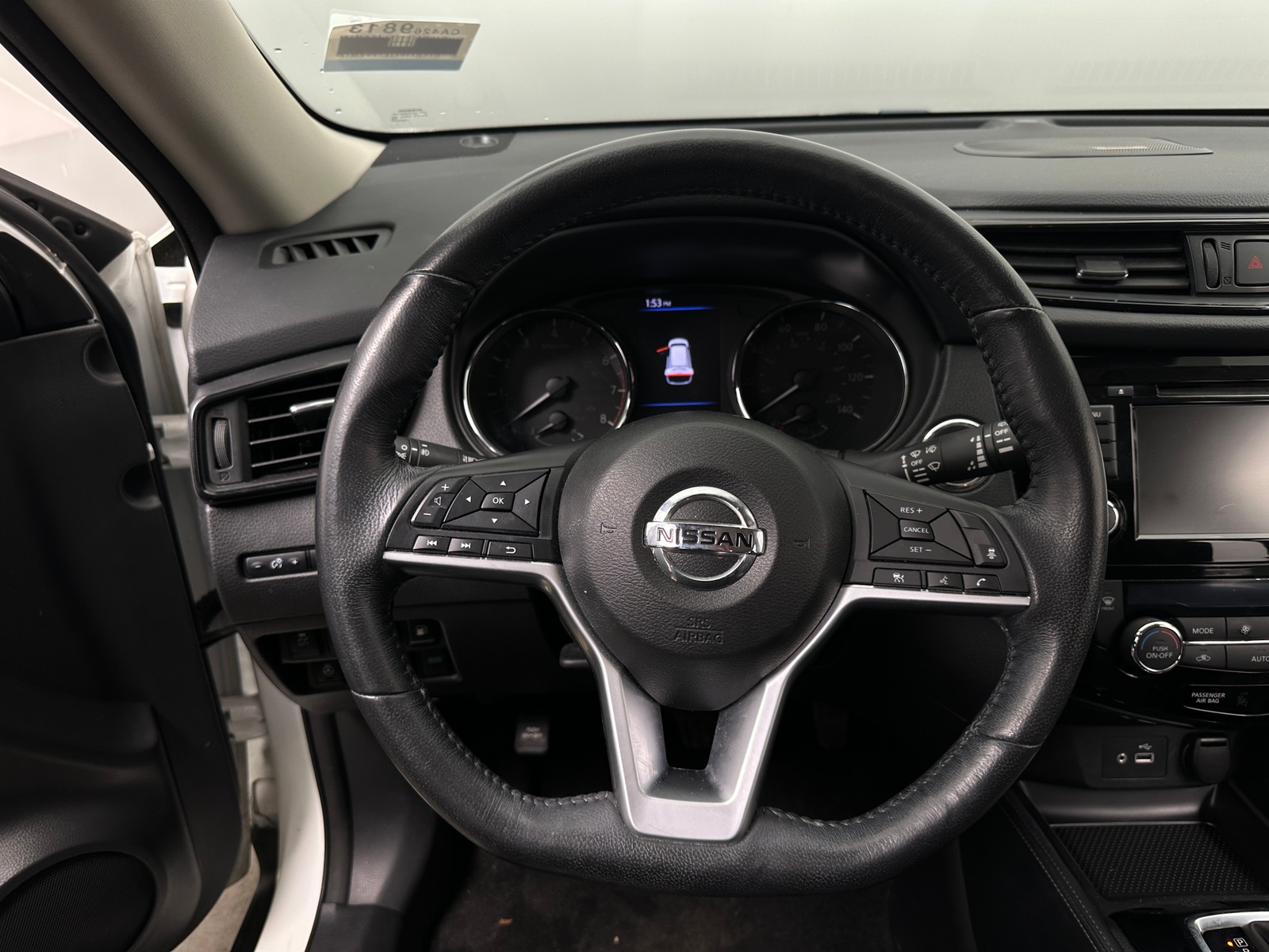 Thumbnail: 2018 Nissan Rogue - 4