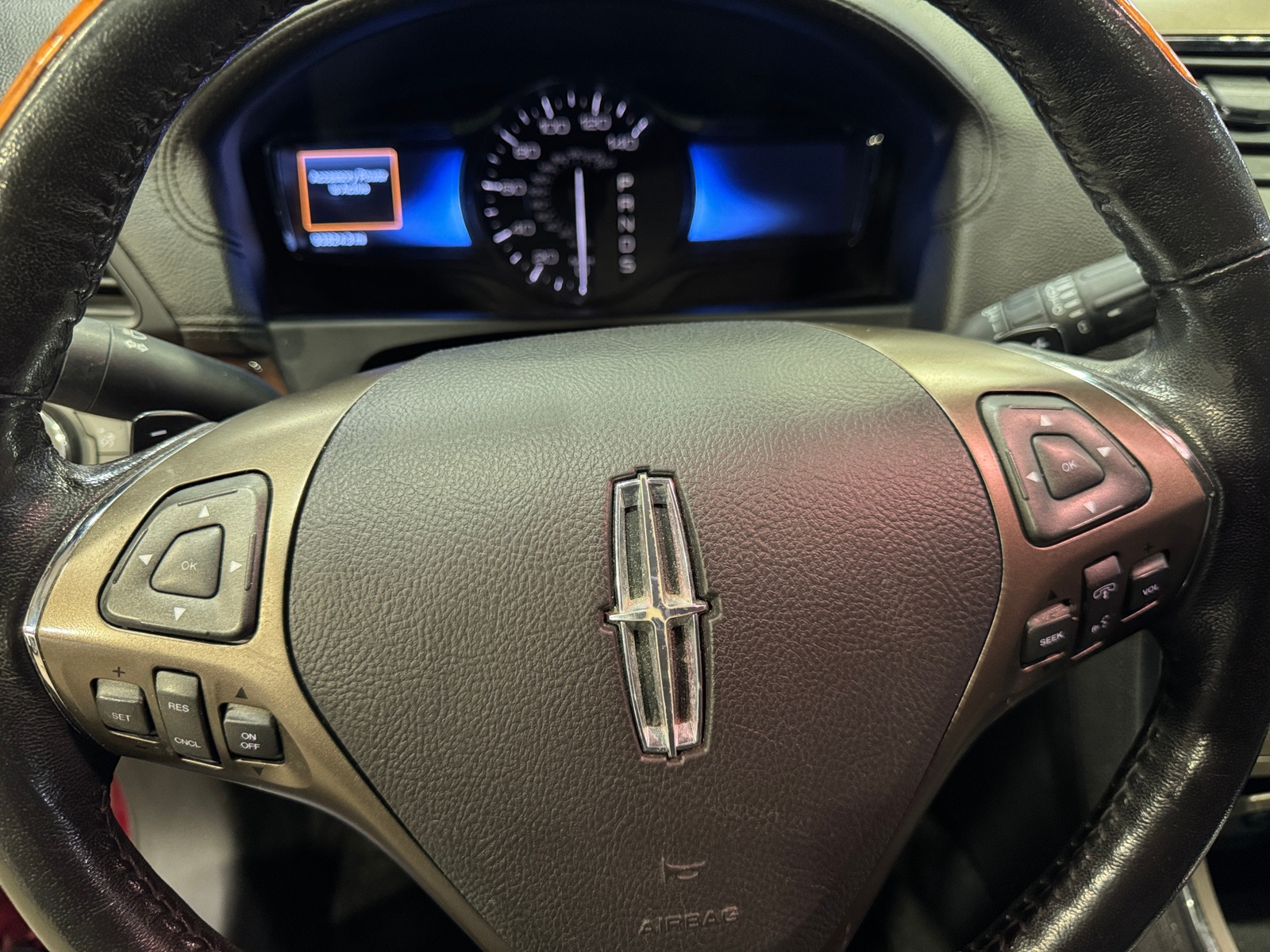 Thumbnail: 2014 Lincoln MKX - 4