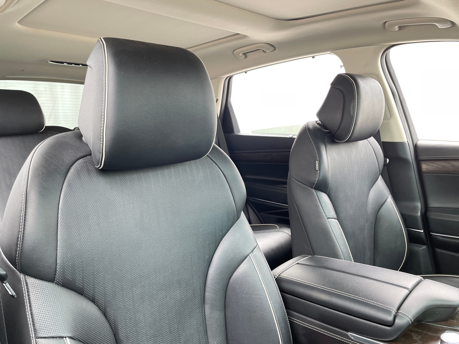 Thumbnail: 2021 Genesis GV80 - 2