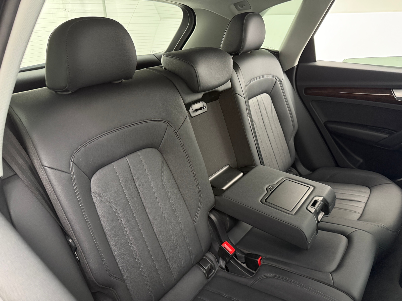 Thumbnail: 2020 Audi Q5 - 5