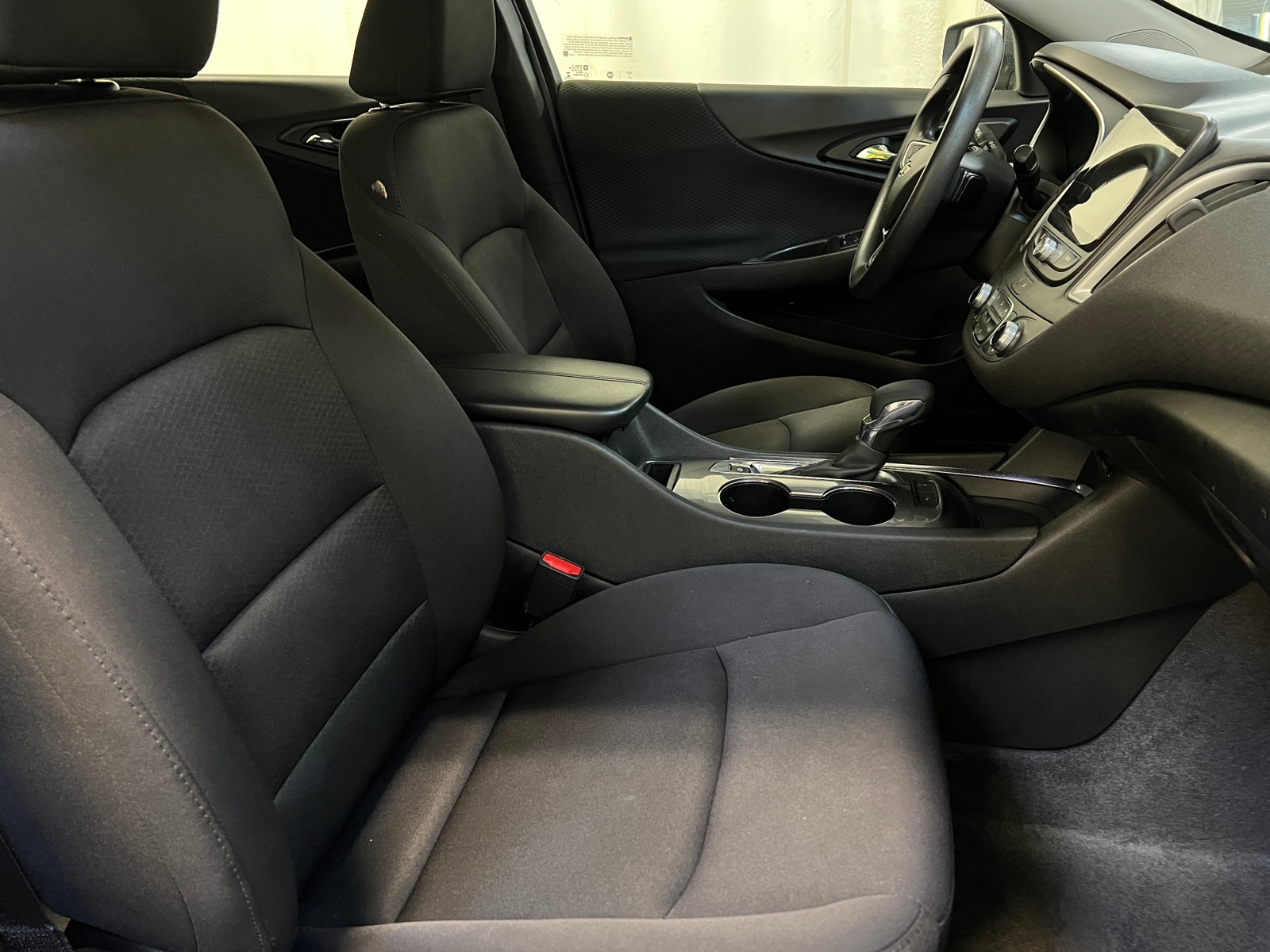 Thumbnail: 2024 Chevrolet Malibu - 2