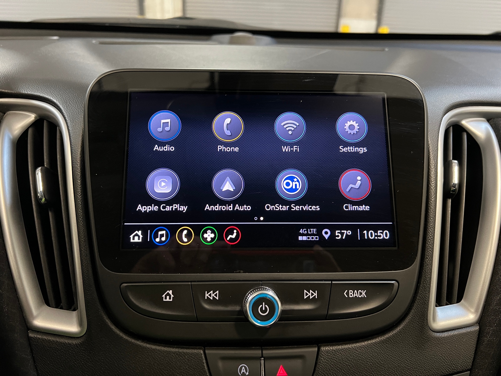 Thumbnail: 2024 Chevrolet Malibu - 4