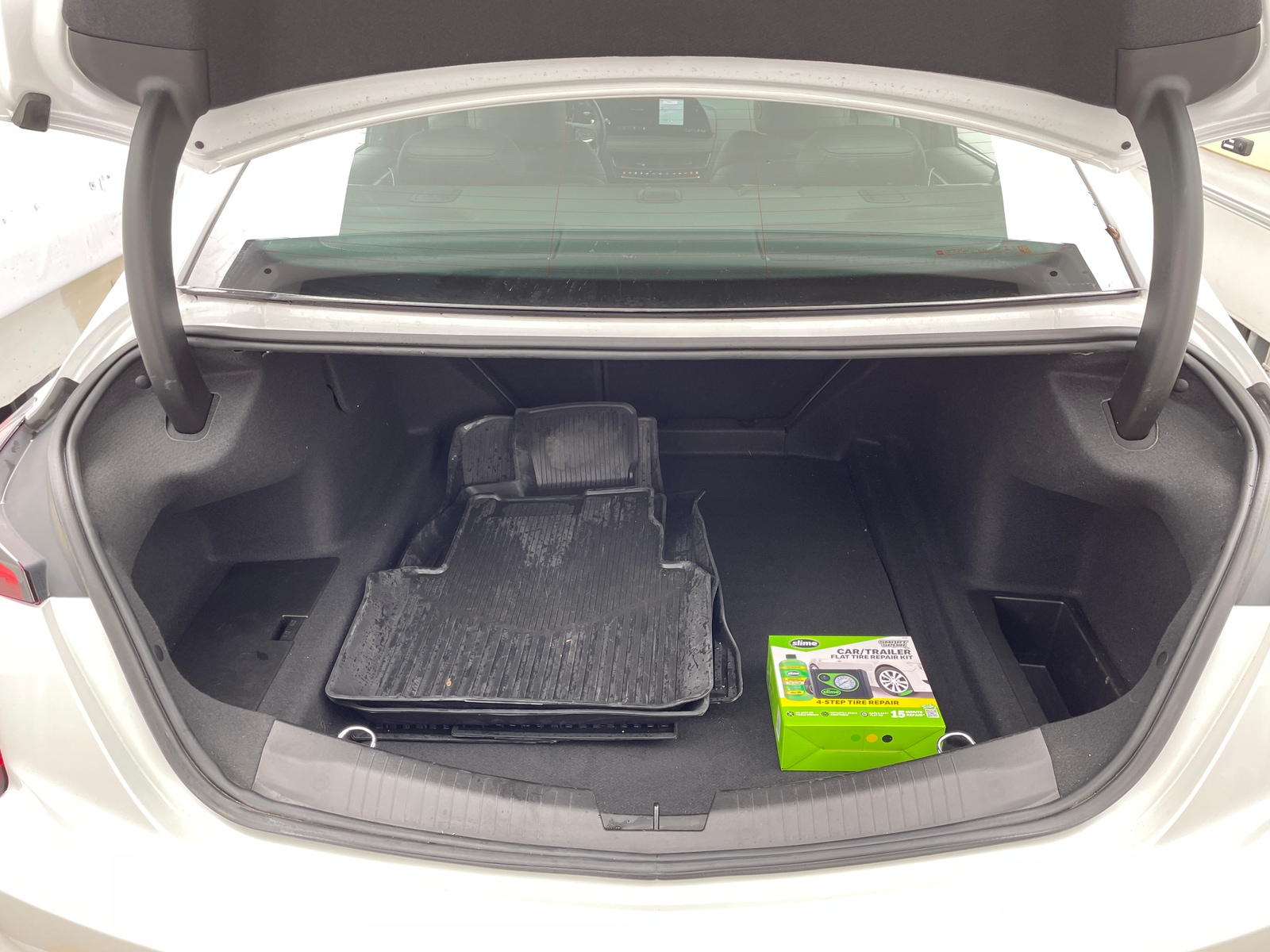 Thumbnail: 2025 Cadillac CT5 - 6