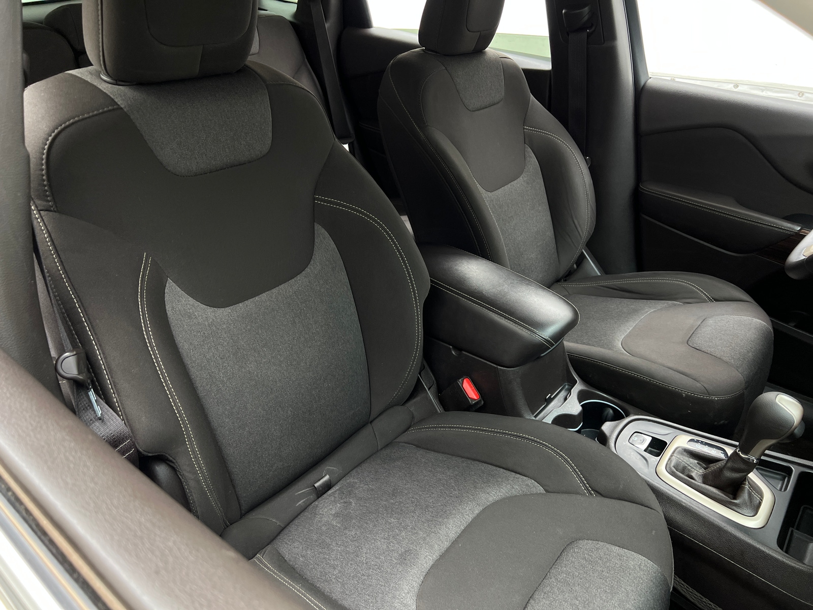 Thumbnail: 2014 Jeep Cherokee - 2