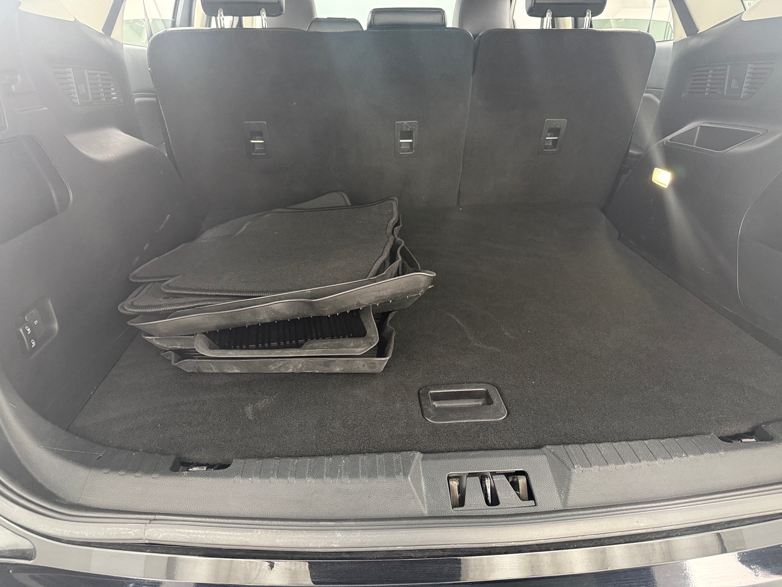 Thumbnail: 2020 Ford Edge - 6