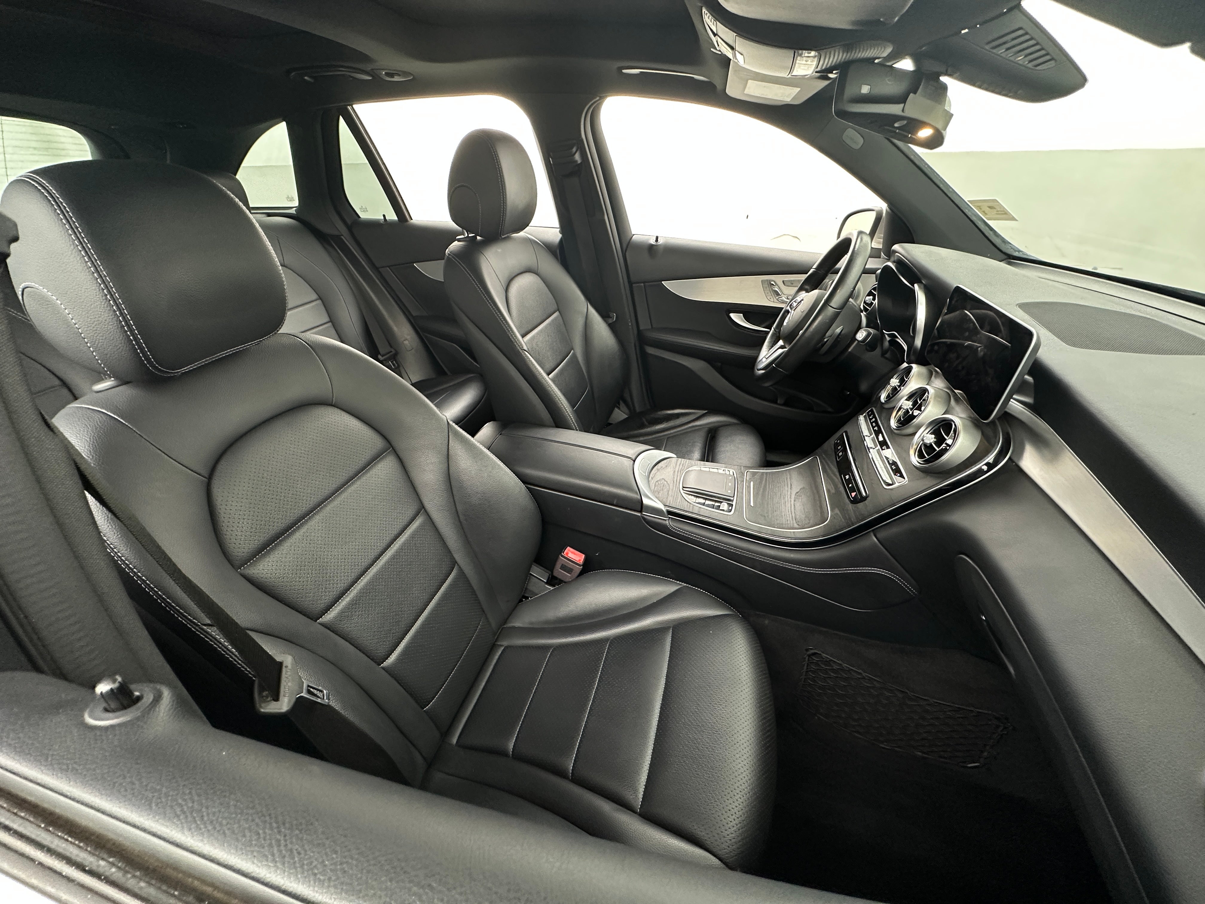 2020 Mercedes-Benz GLC