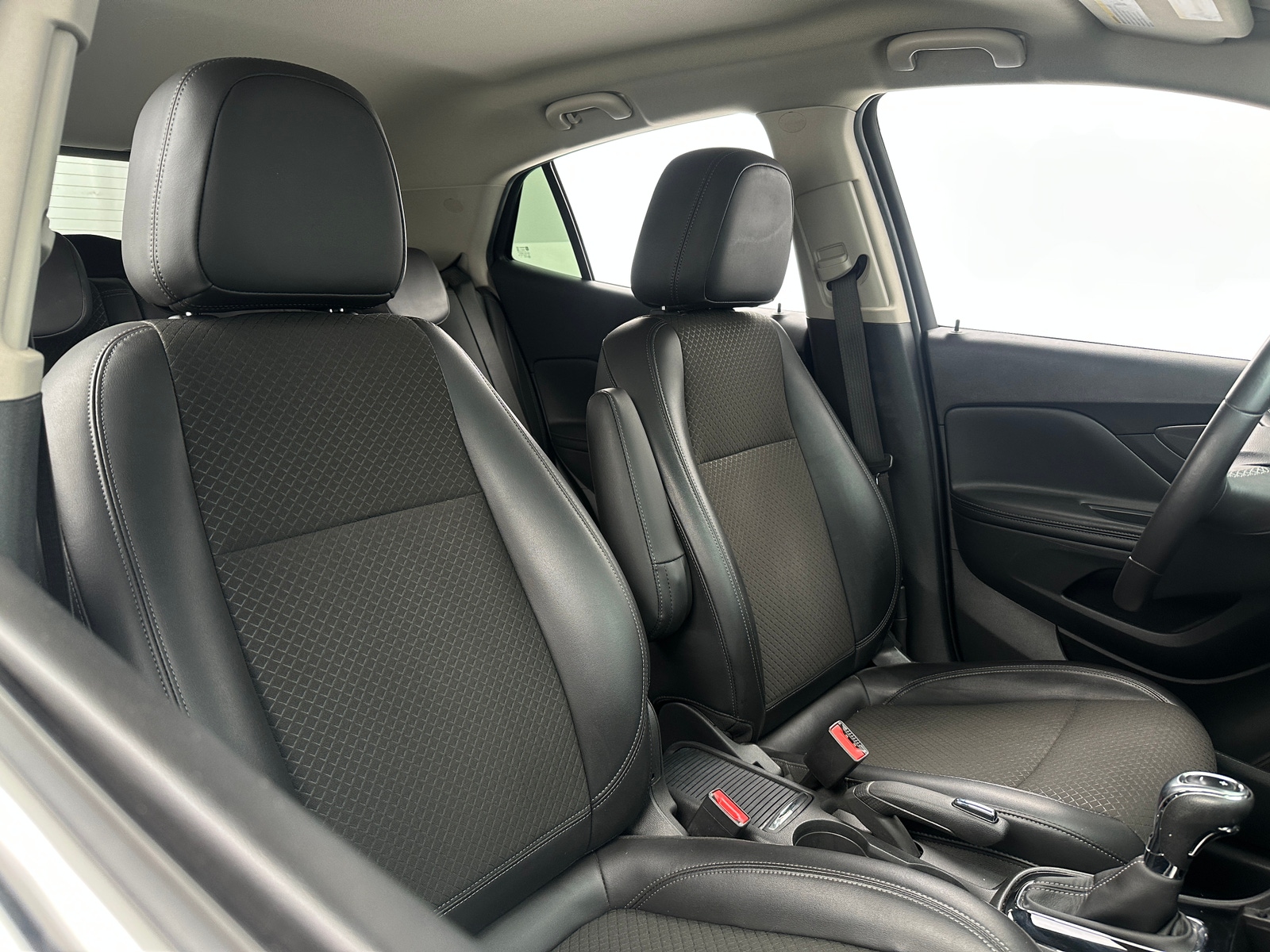 Thumbnail: 2021 Buick Encore - 2