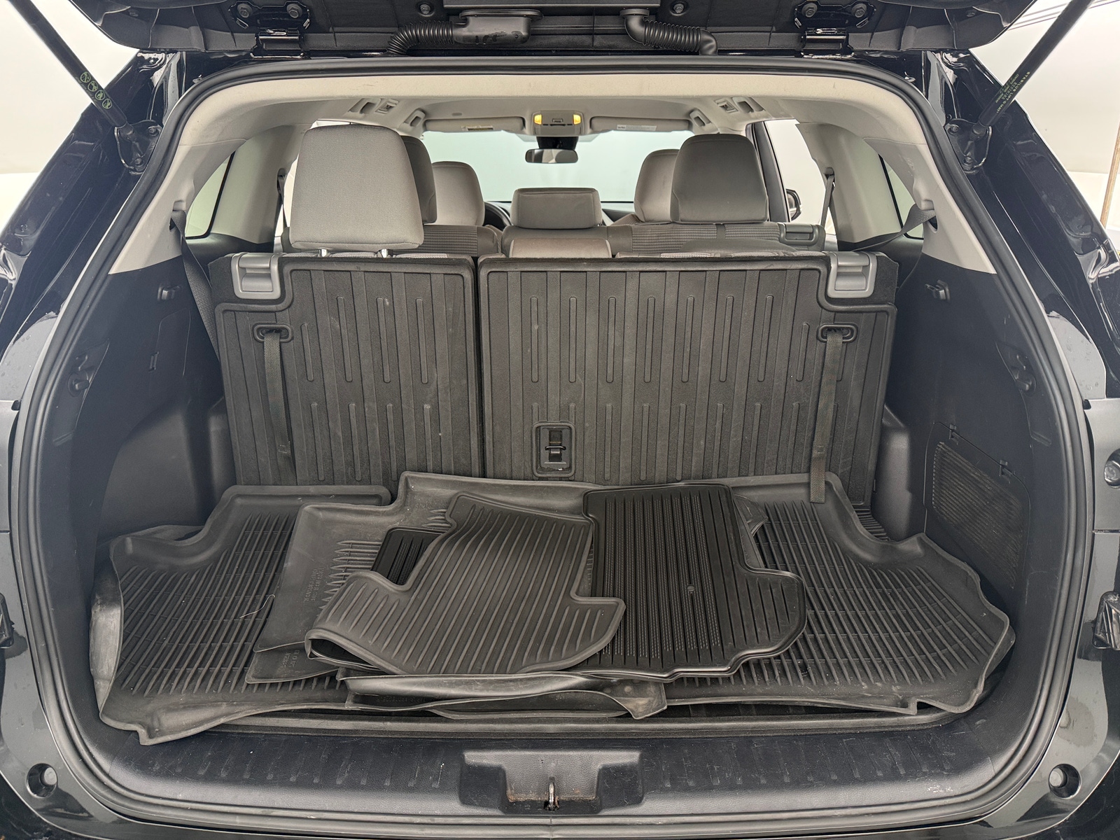 Thumbnail: 2020 Toyota Highlander - 7