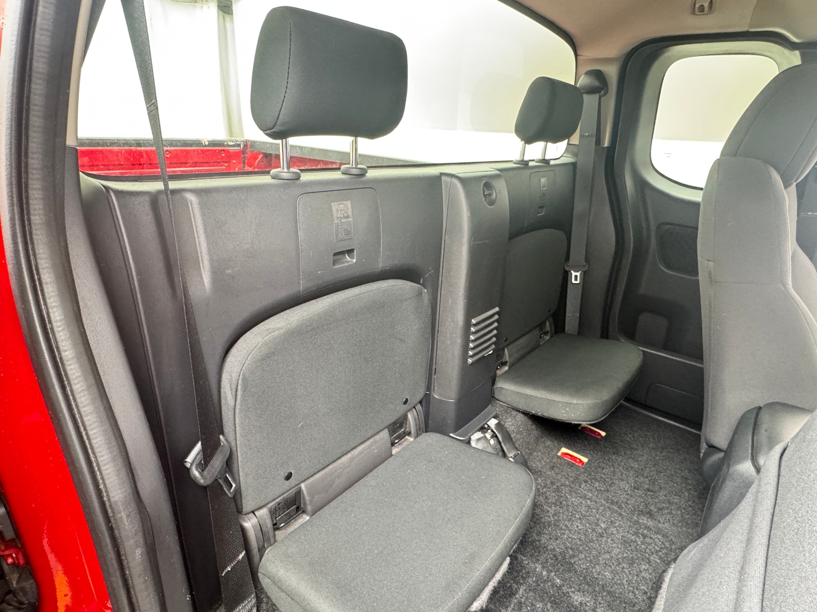 Thumbnail: 2022 Nissan Frontier - 6