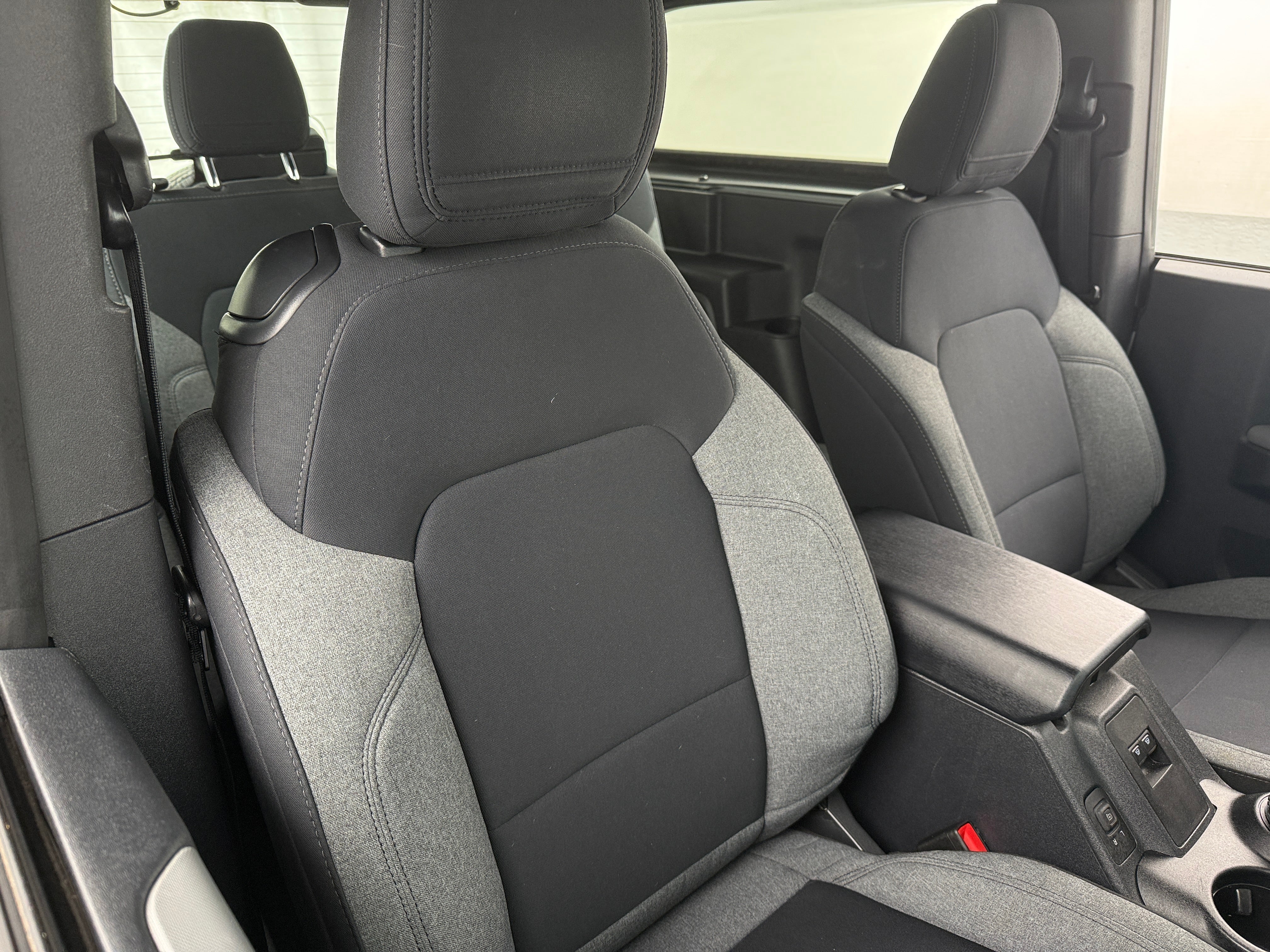 2022 Ford Bronco 2-Door