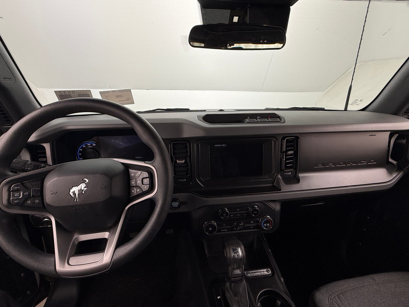 Thumbnail: 2022 Ford Bronco - 3