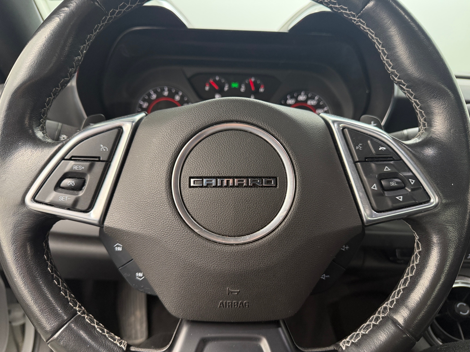 Thumbnail: 2022 Chevrolet Camaro - 4