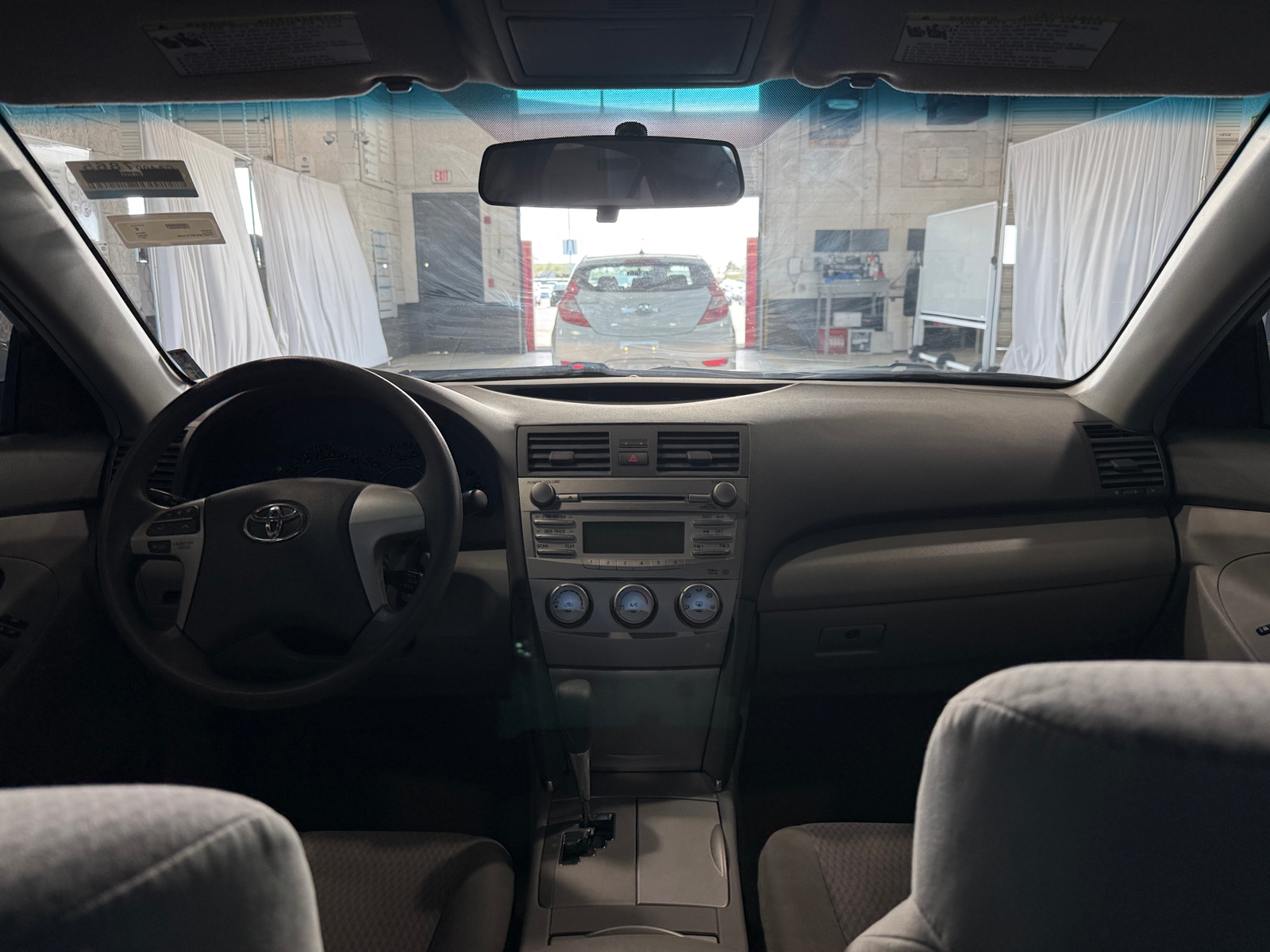 Thumbnail: 2011 Toyota Camry - 3