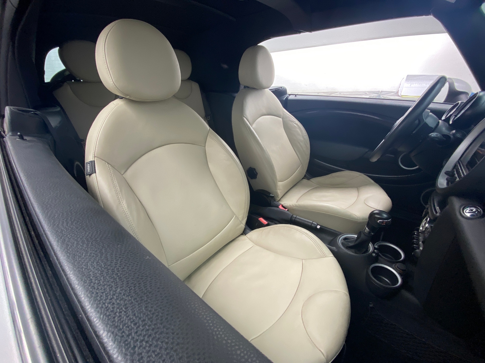 Thumbnail: 2015 MINI Cooper Convertible - 2