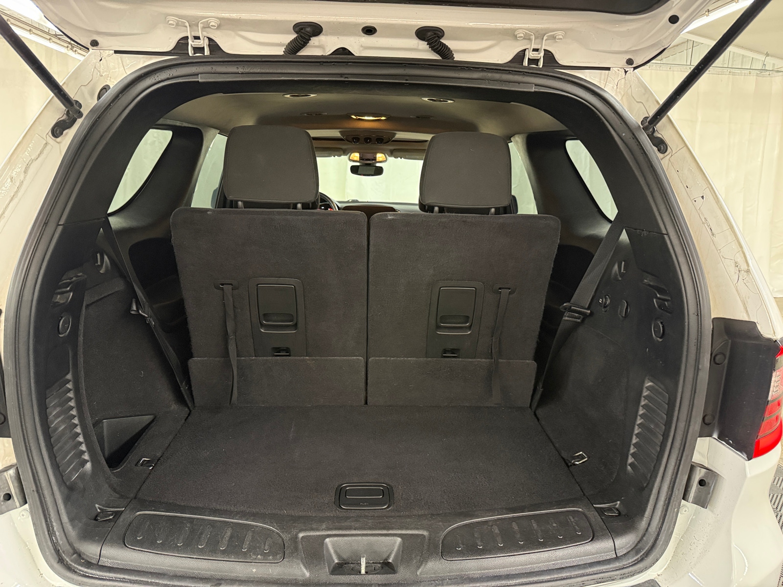 Thumbnail: 2017 Dodge Durango - 7