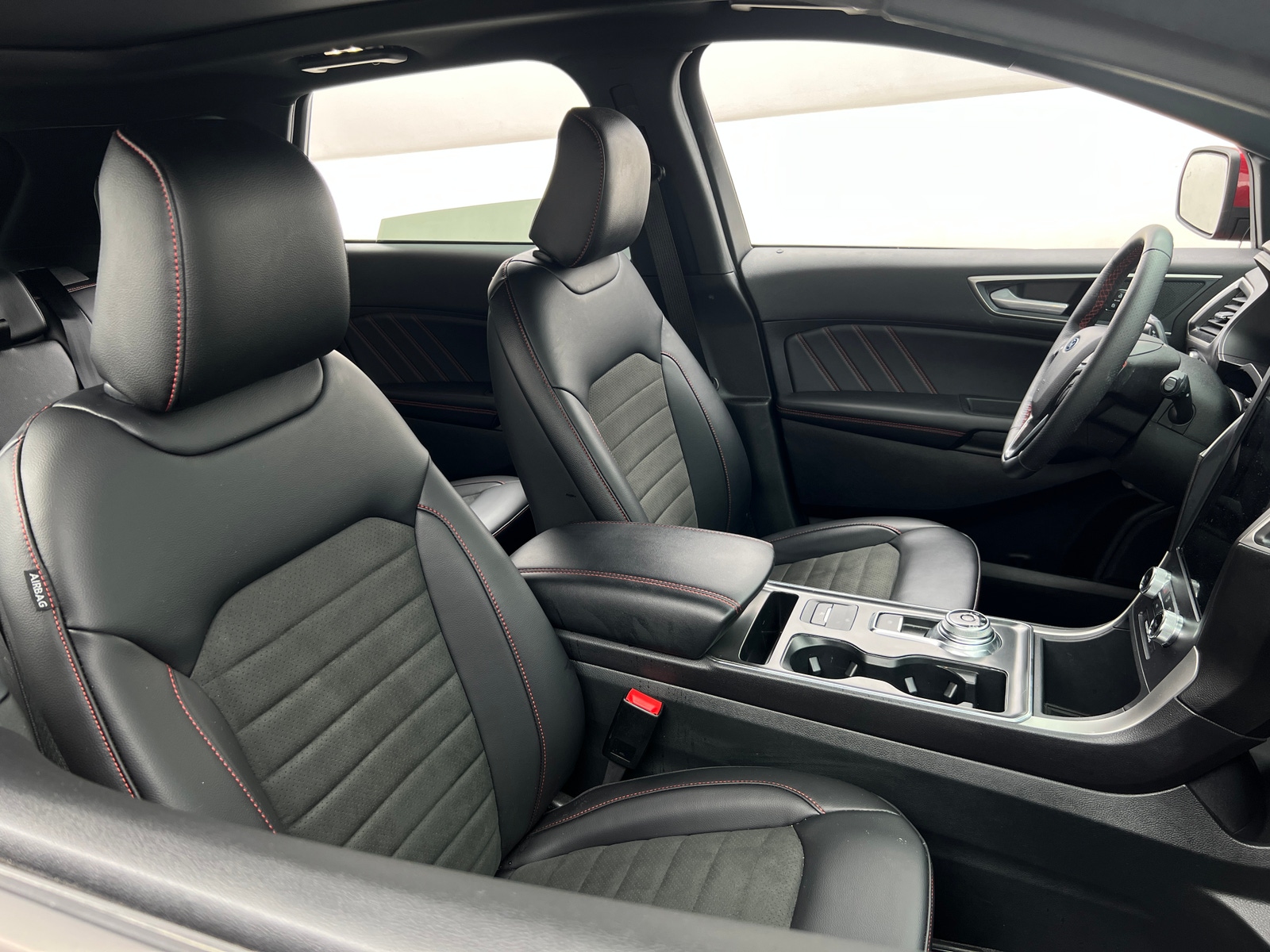 Thumbnail: 2024 Ford Edge - 2