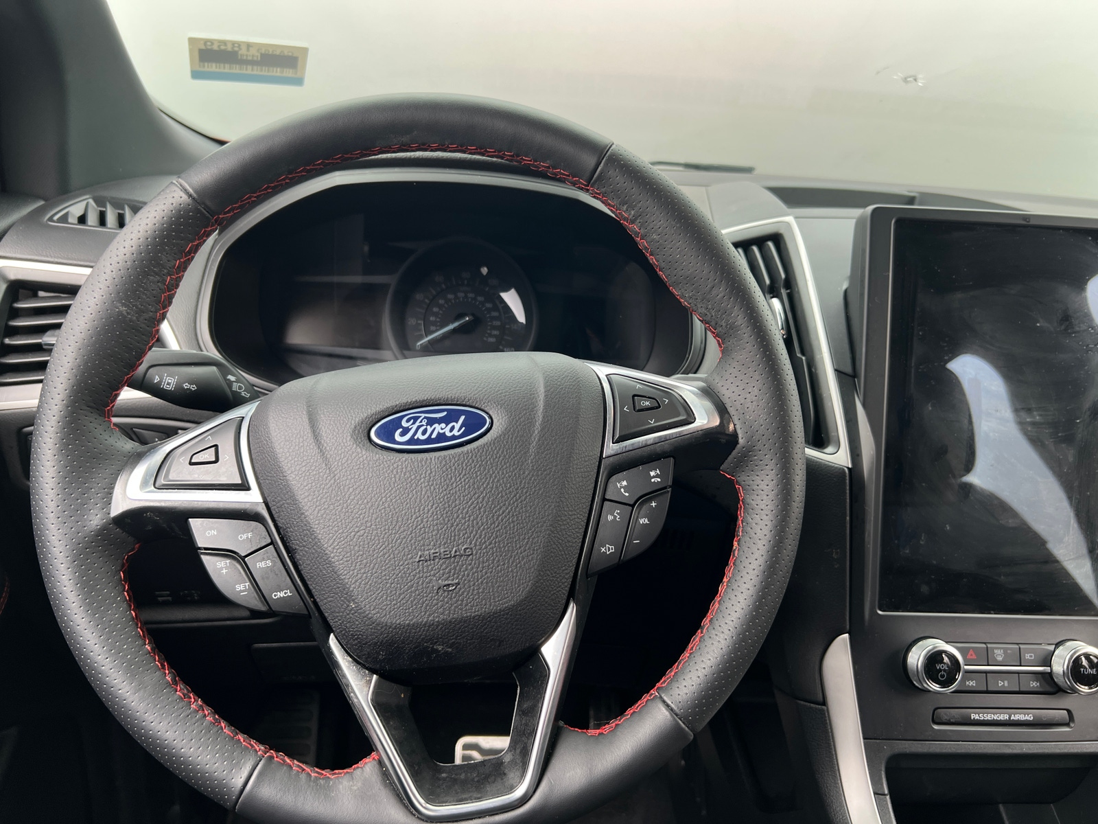 Thumbnail: 2024 Ford Edge - 5