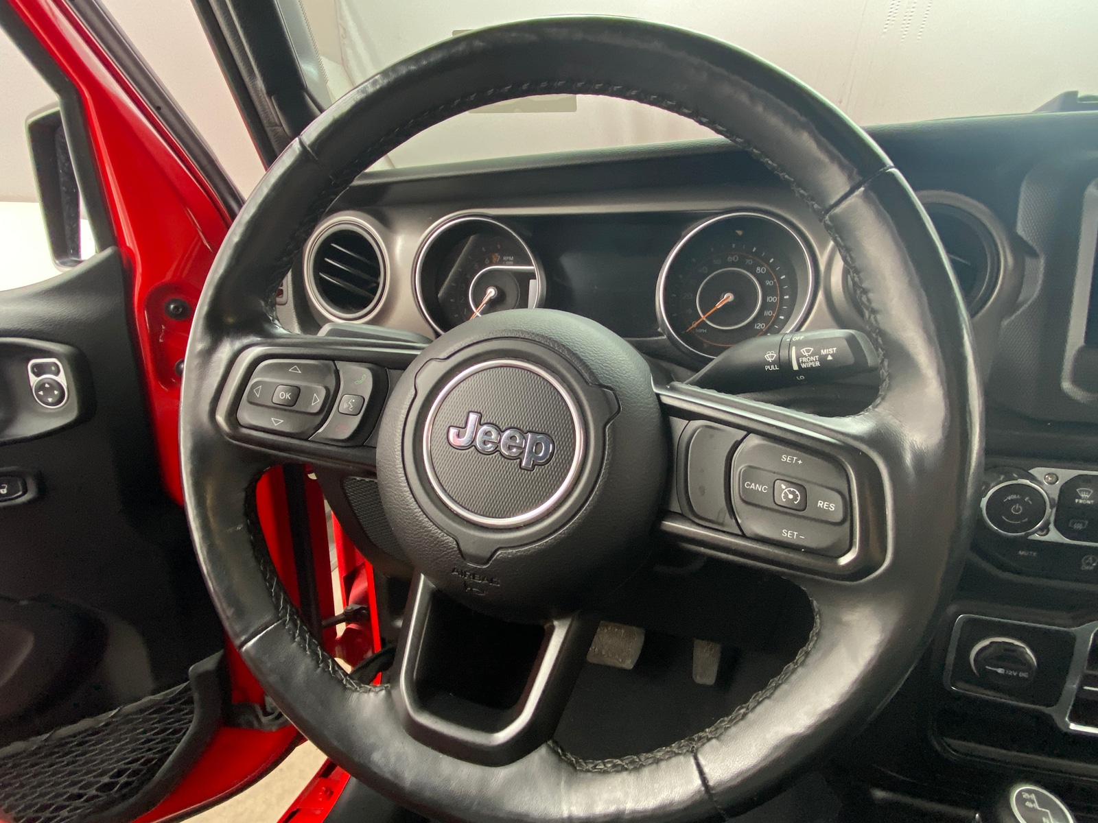 Thumbnail: 2022 Jeep Gladiator - 5