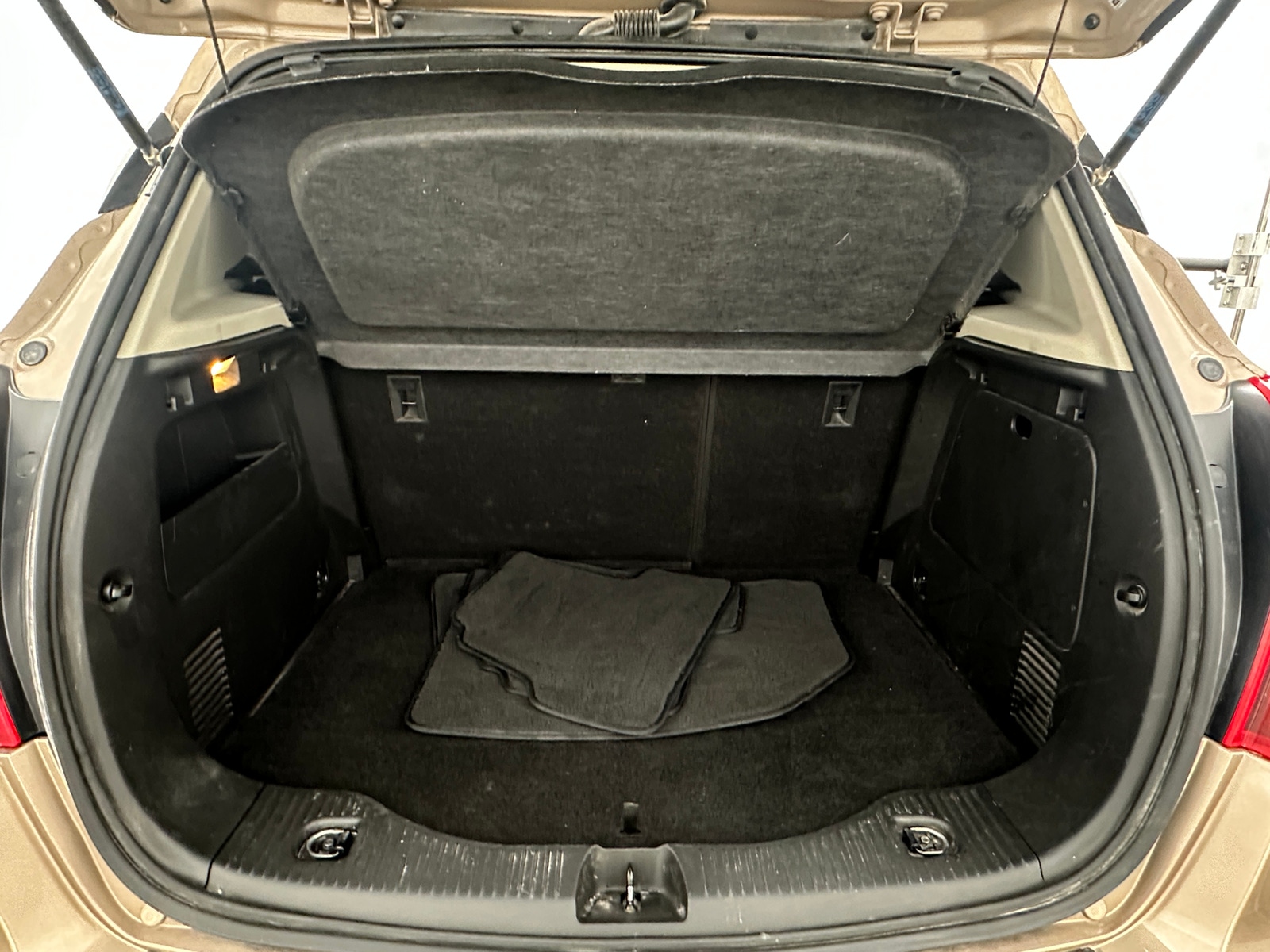 Thumbnail: 2019 Buick Encore - 7