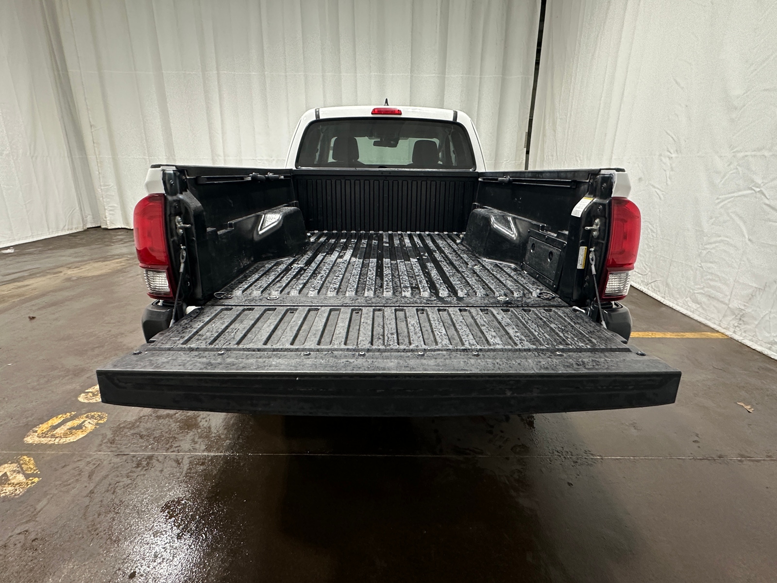 Thumbnail: 2019 Toyota Tacoma - 7