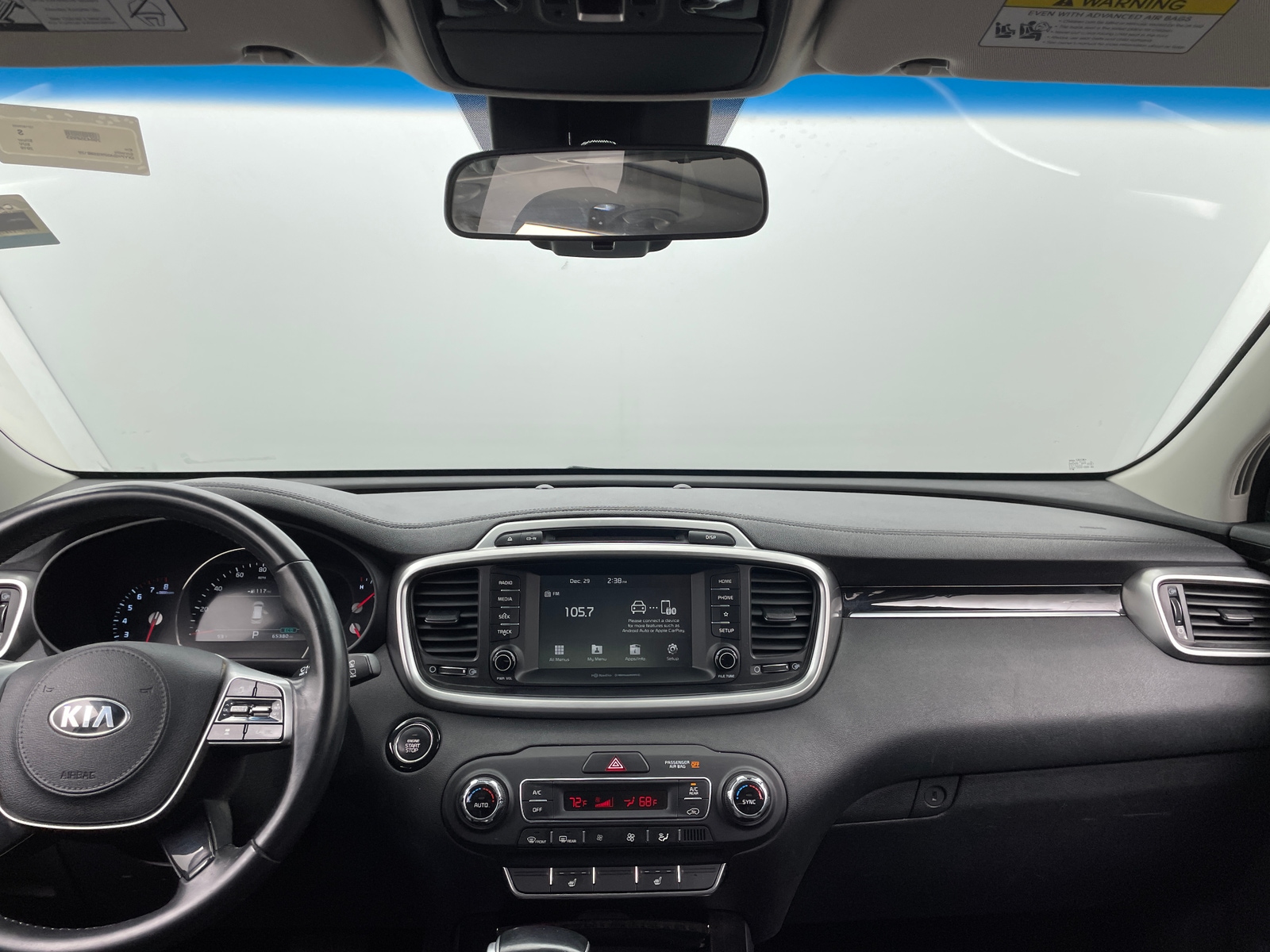 Thumbnail: 2019 Kia Sorento - 2