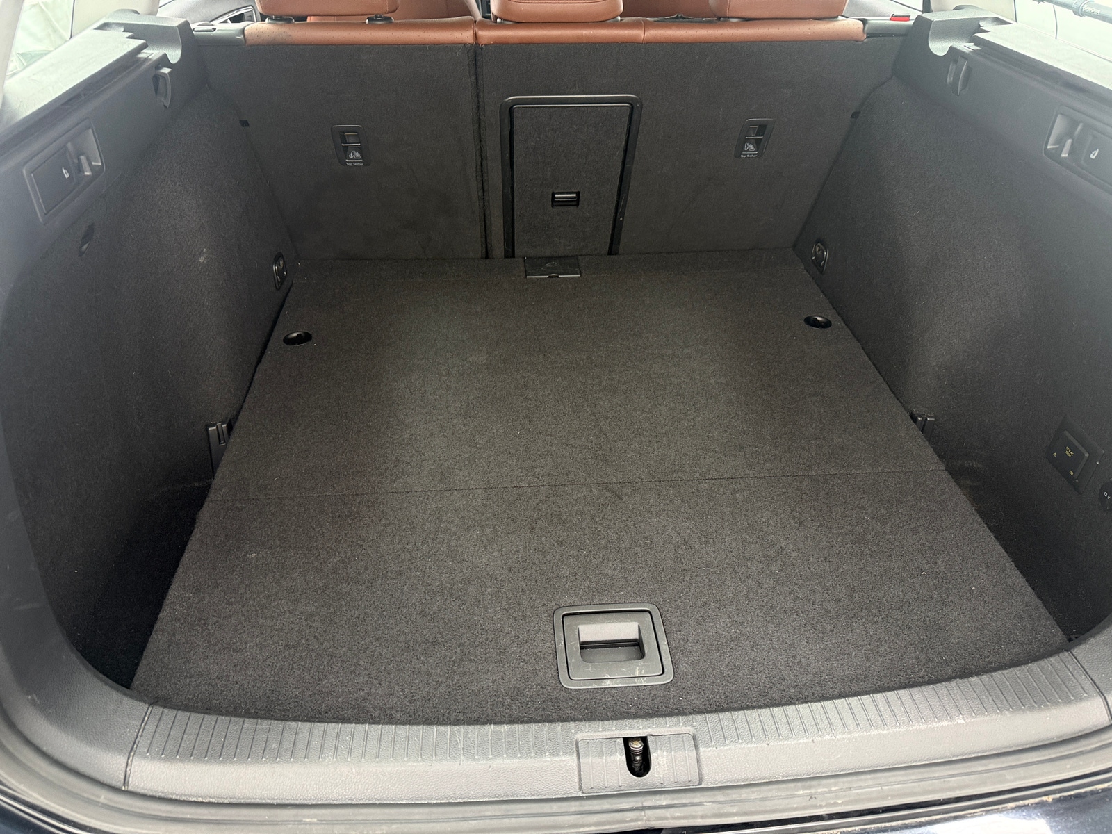 Thumbnail: 2018 Volkswagen Golf - 6