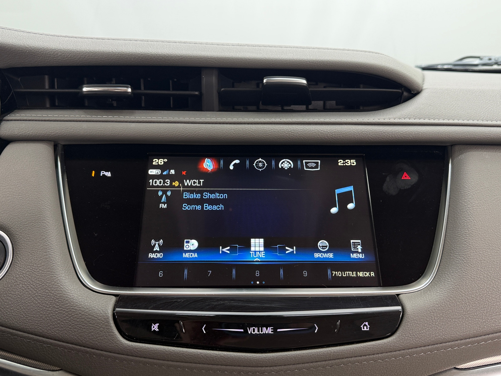 Thumbnail: 2018 Cadillac XT5 - 3