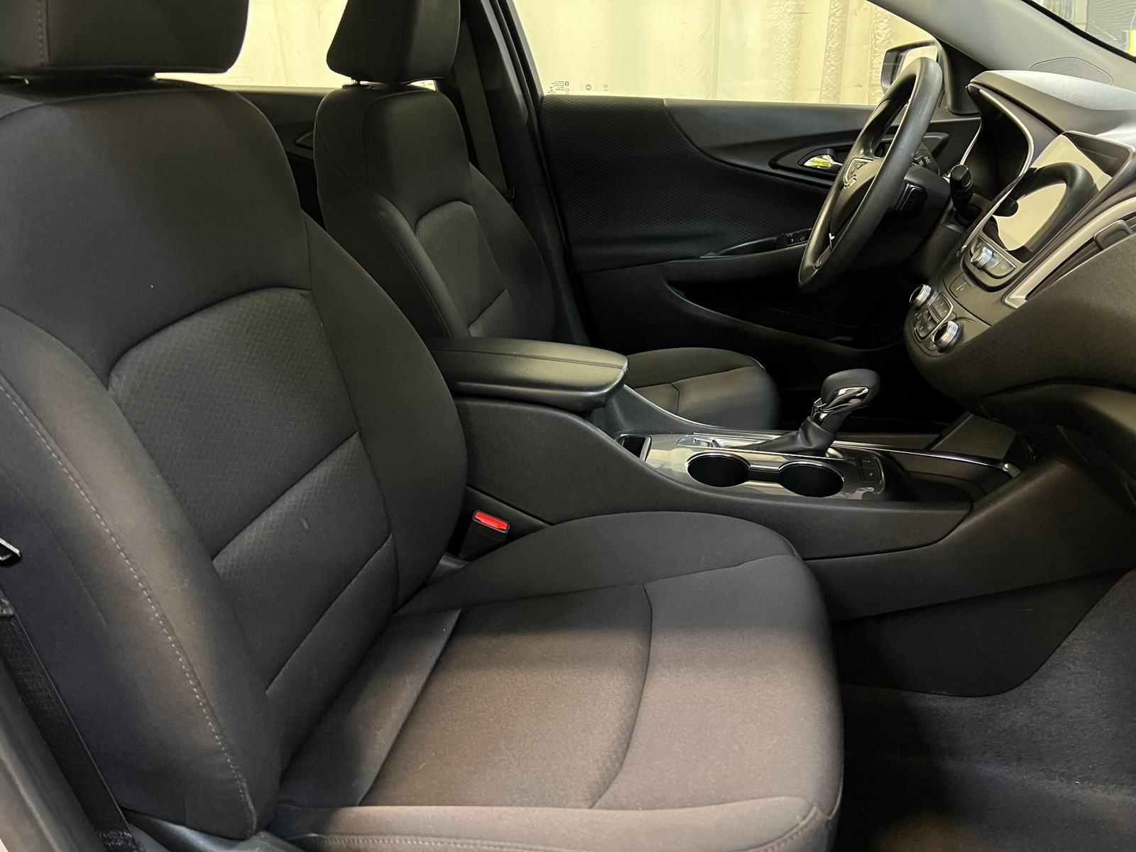 Thumbnail: 2024 Chevrolet Malibu - 2