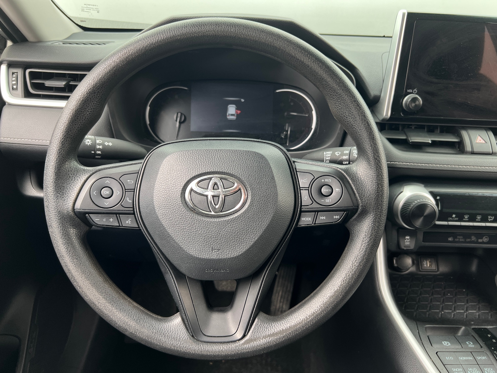 Thumbnail: 2023 Toyota RAV4 - 5