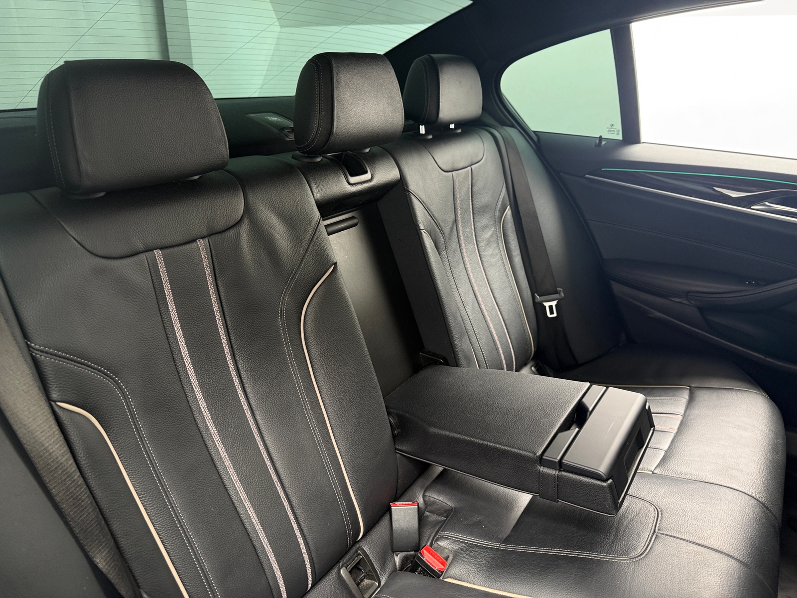 Thumbnail: 2018 BMW 5 Series - 5