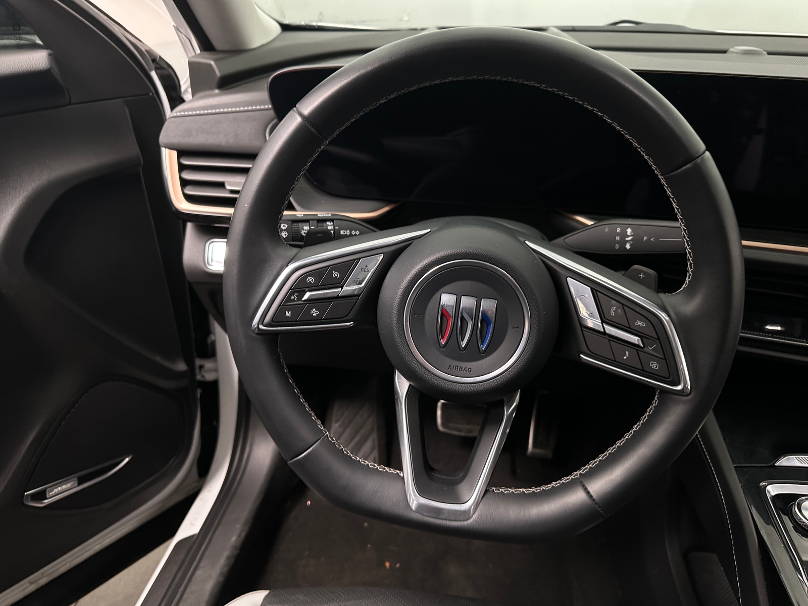 Thumbnail: 2025 Buick Envision - 4