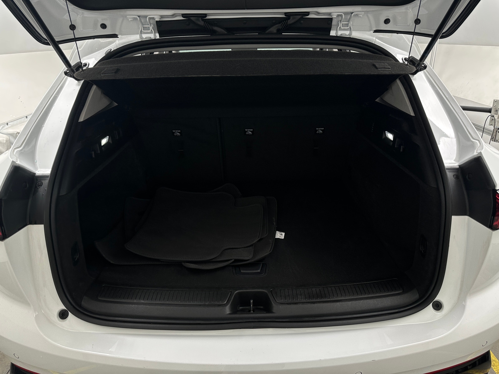 Thumbnail: 2025 Buick Envision - 6