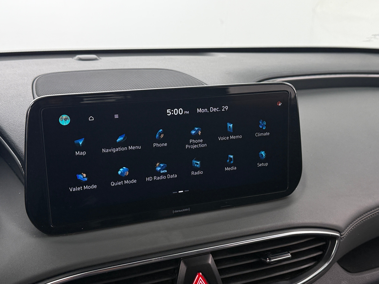 Thumbnail: 2023 Hyundai Santa Fe - 4