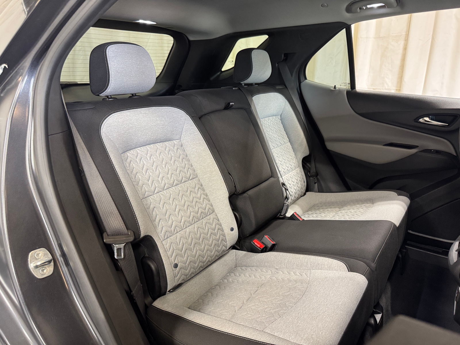 Thumbnail: 2022 Chevrolet Equinox - 6