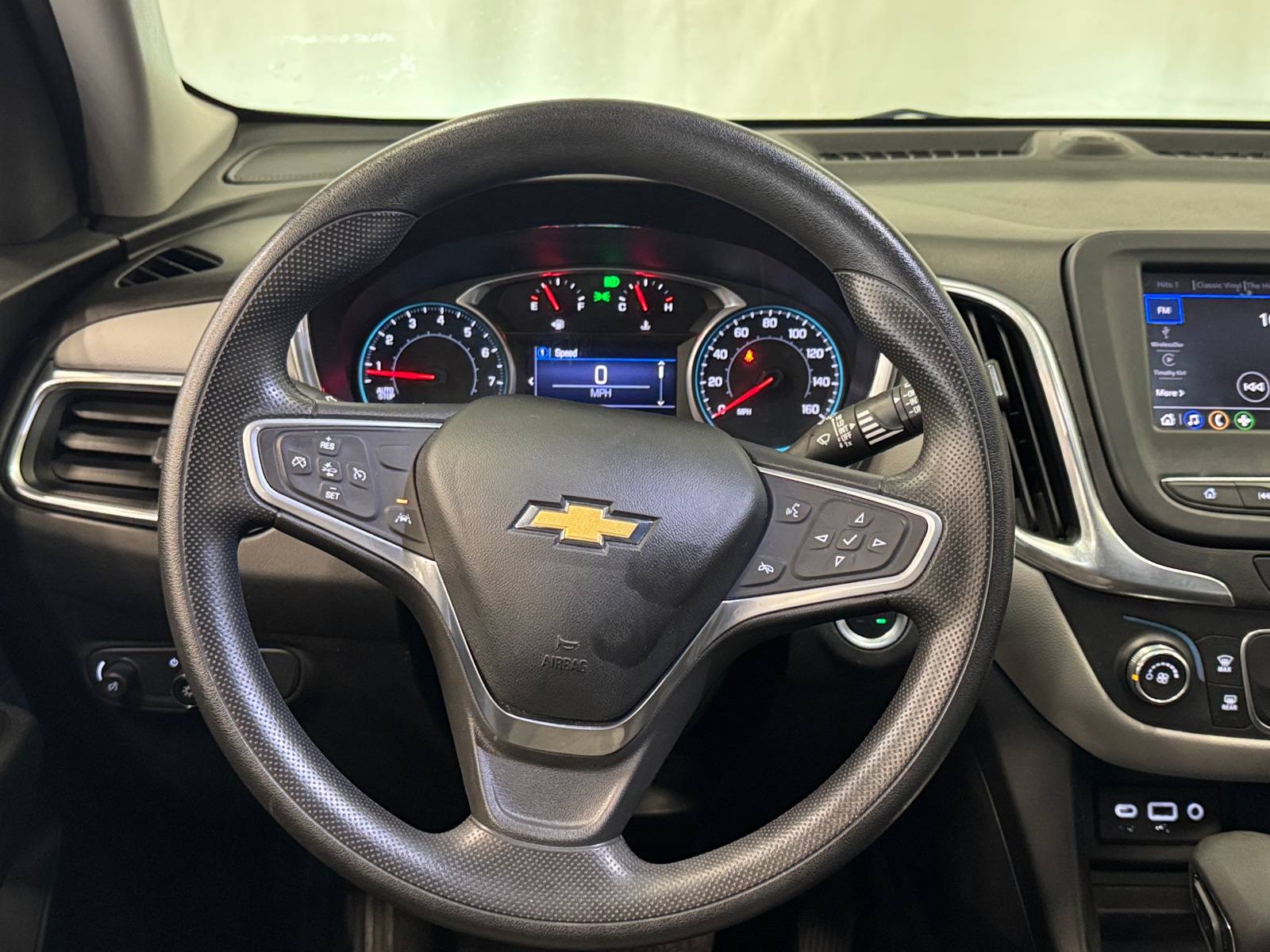 Thumbnail: 2022 Chevrolet Equinox - 5