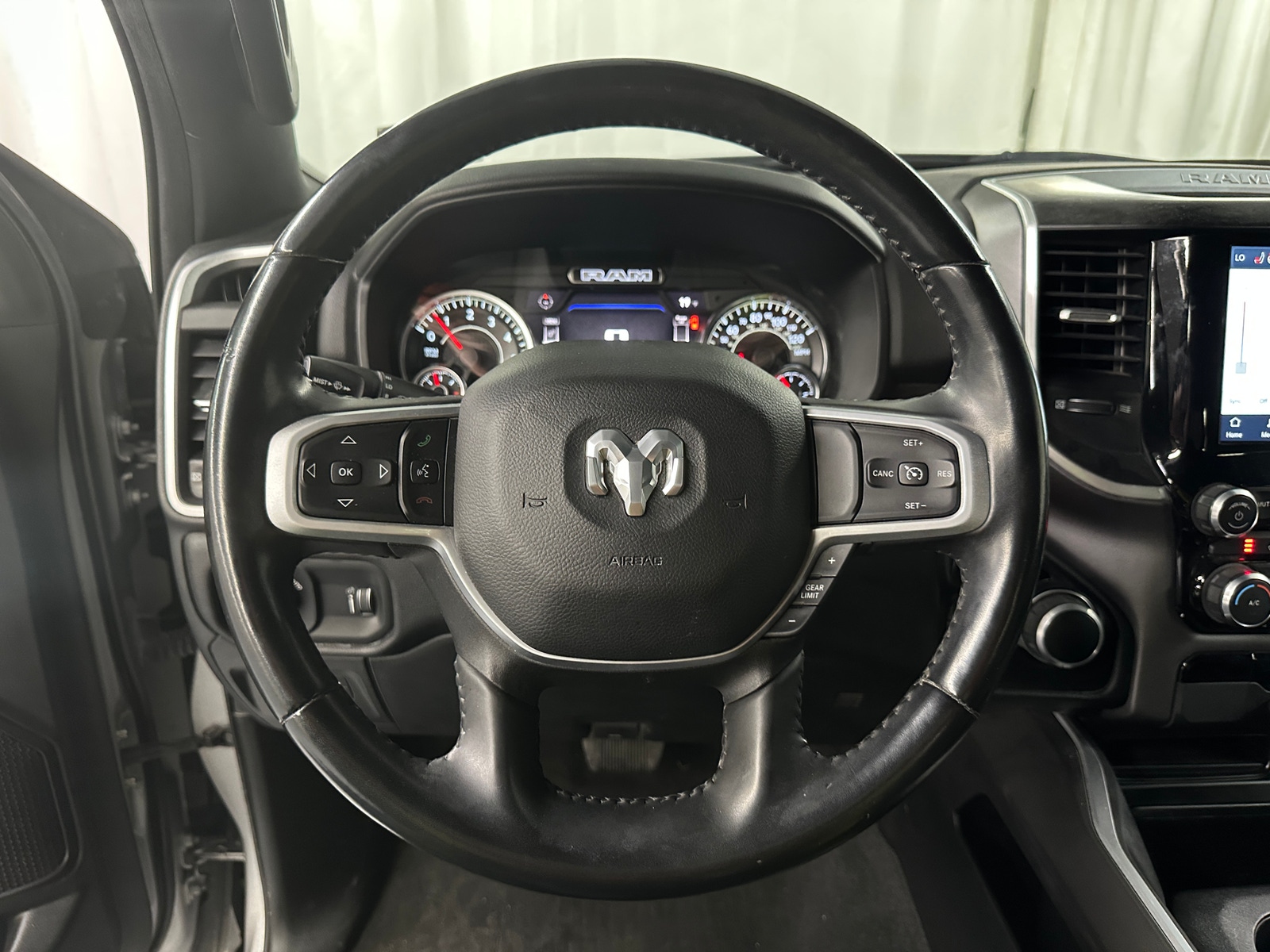 Thumbnail: 2022 RAM 1500 - 5