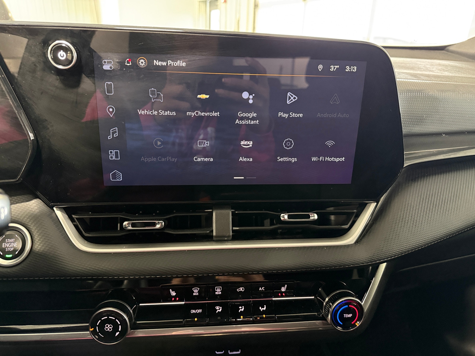 Thumbnail: 2025 Chevrolet Equinox - 4