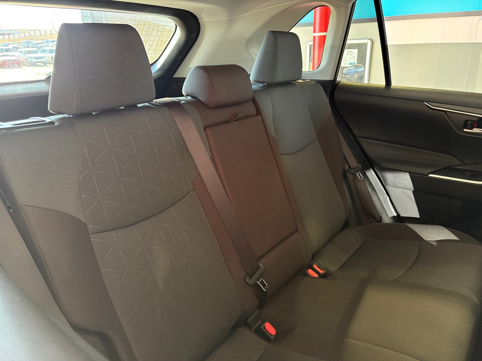 Thumbnail: 2025 Toyota RAV4 - 6