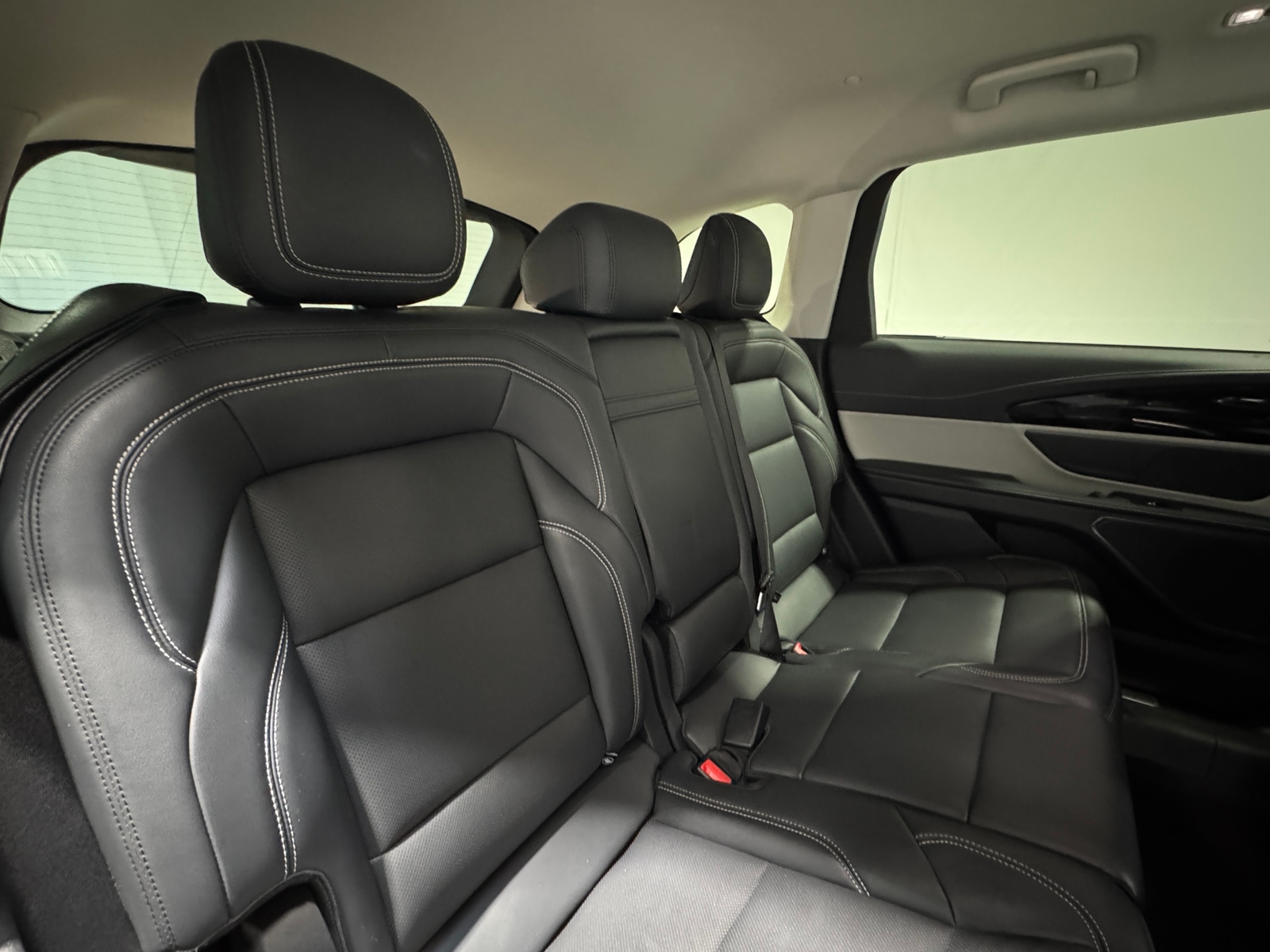 Thumbnail: 2024 Lincoln Nautilus - 5