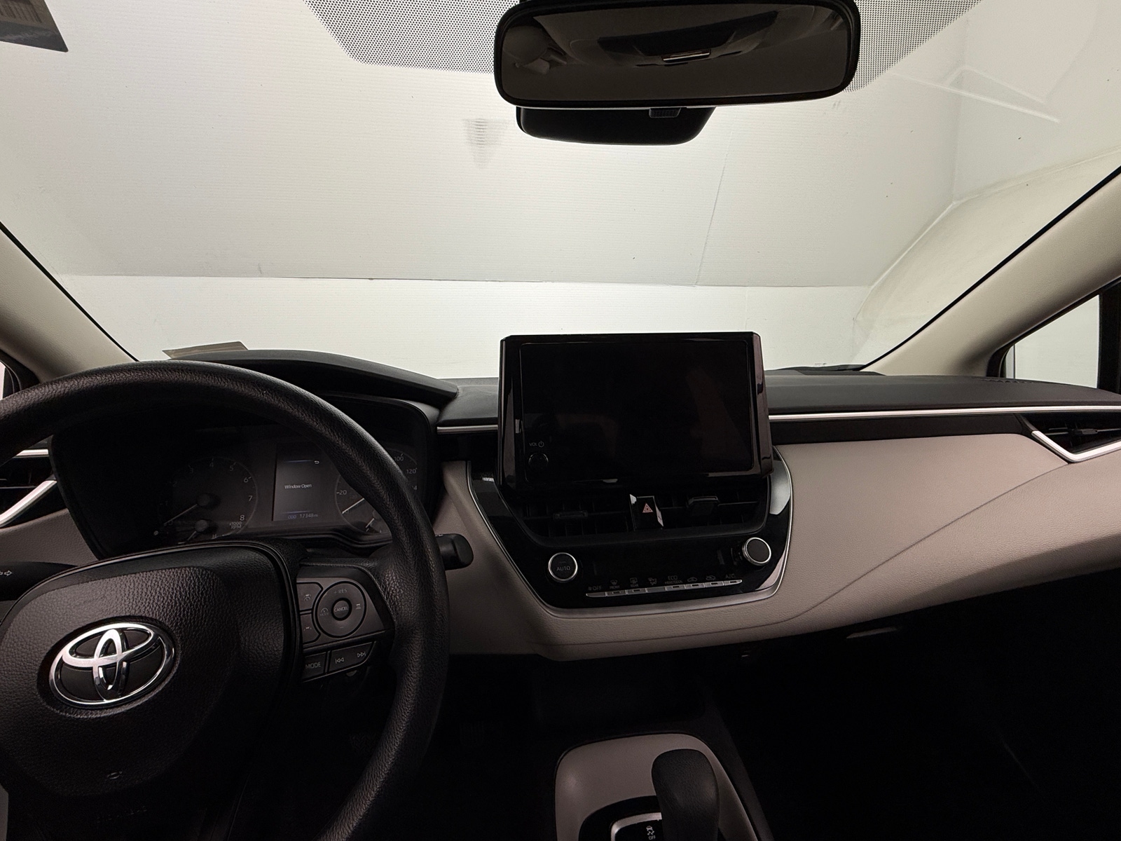 Thumbnail: 2025 Toyota Corolla - 3