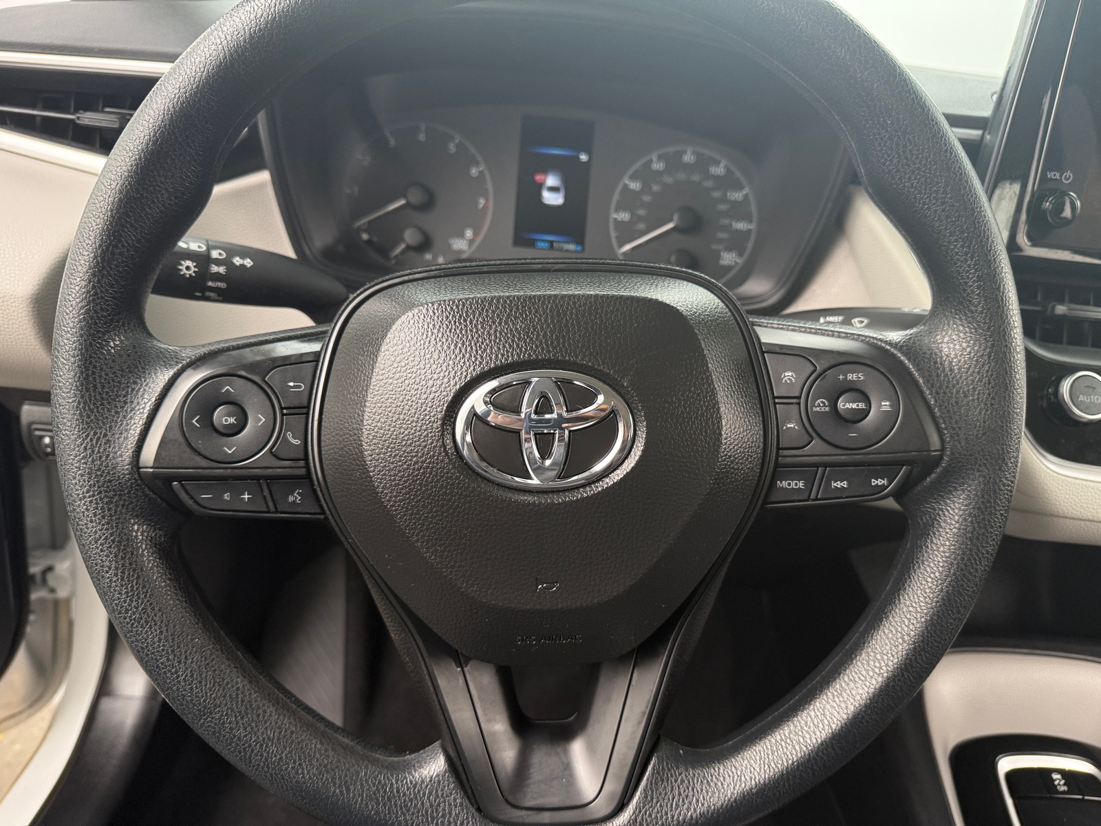 Thumbnail: 2025 Toyota Corolla - 5