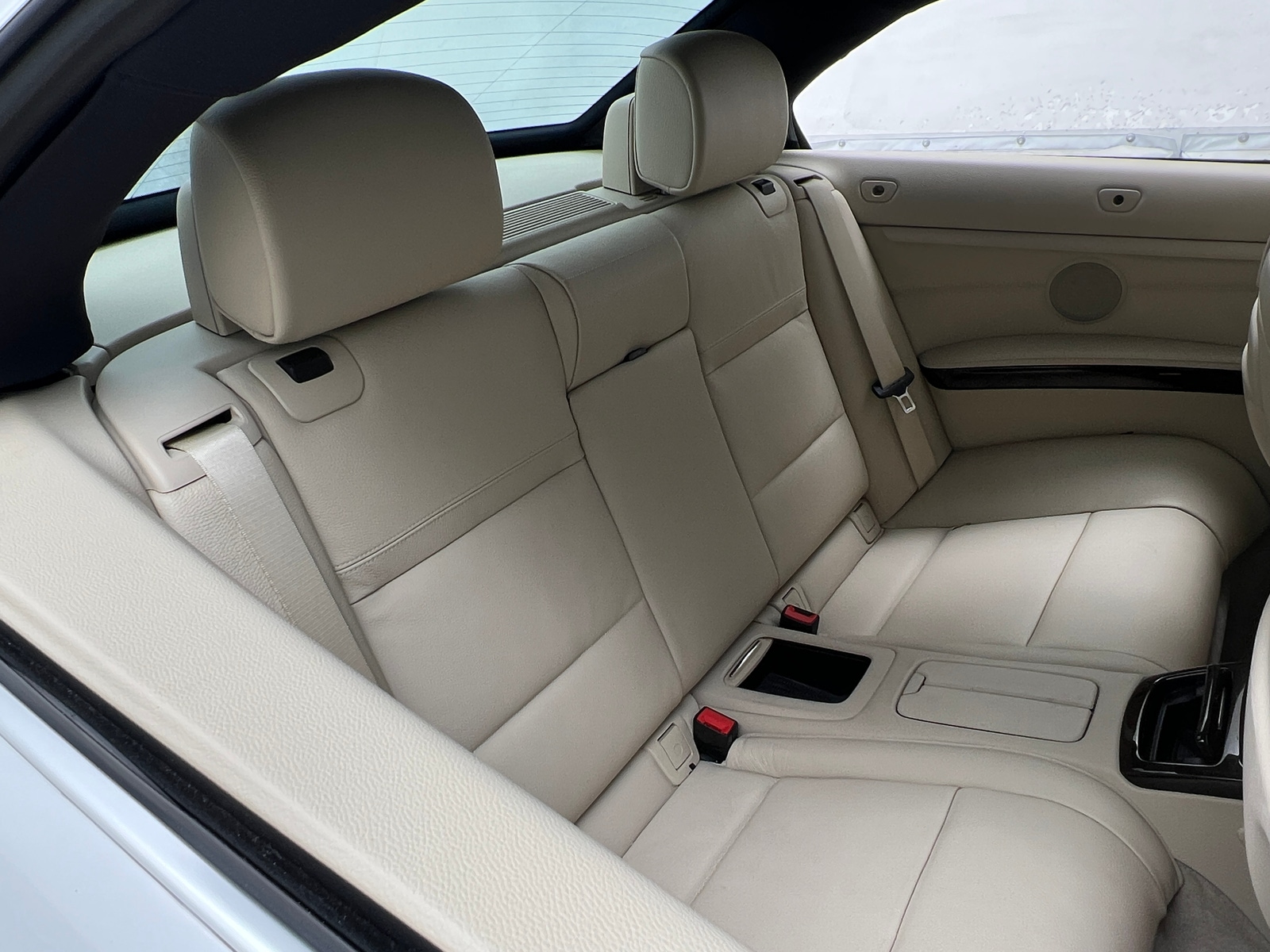 Thumbnail: 2011 BMW 3 Series - 5